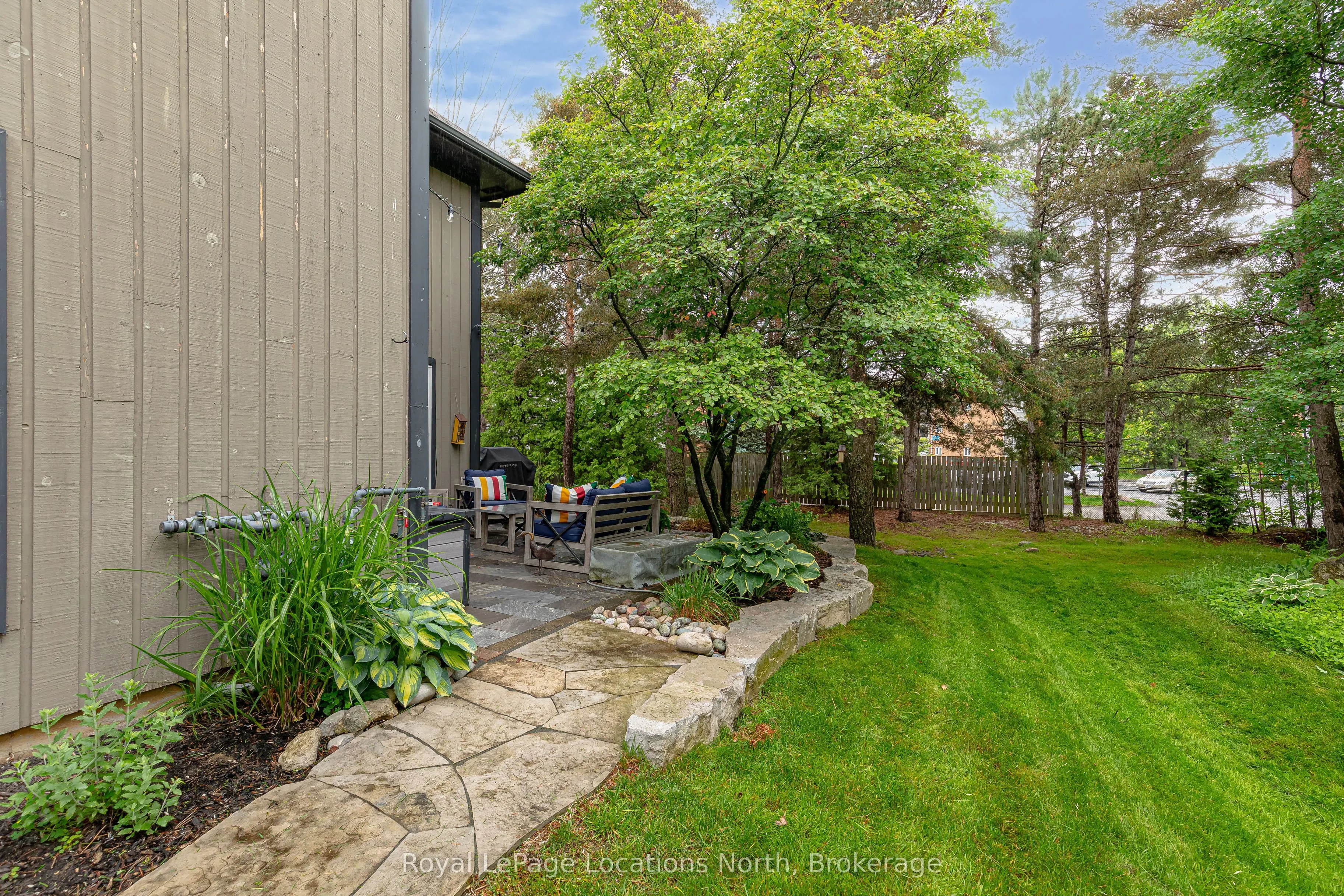 423 Mariners Way, #14