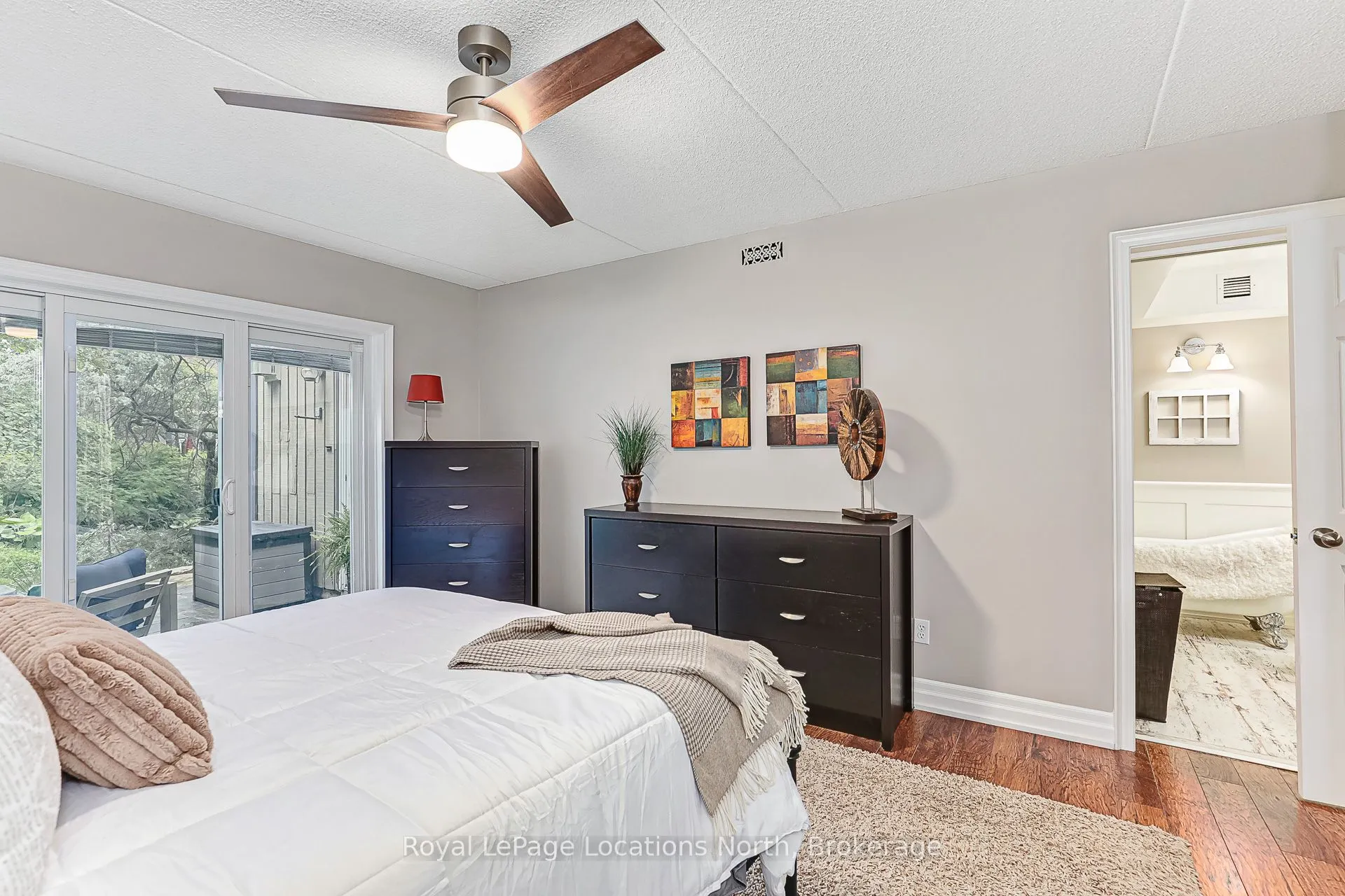 423 Mariners Way, #14