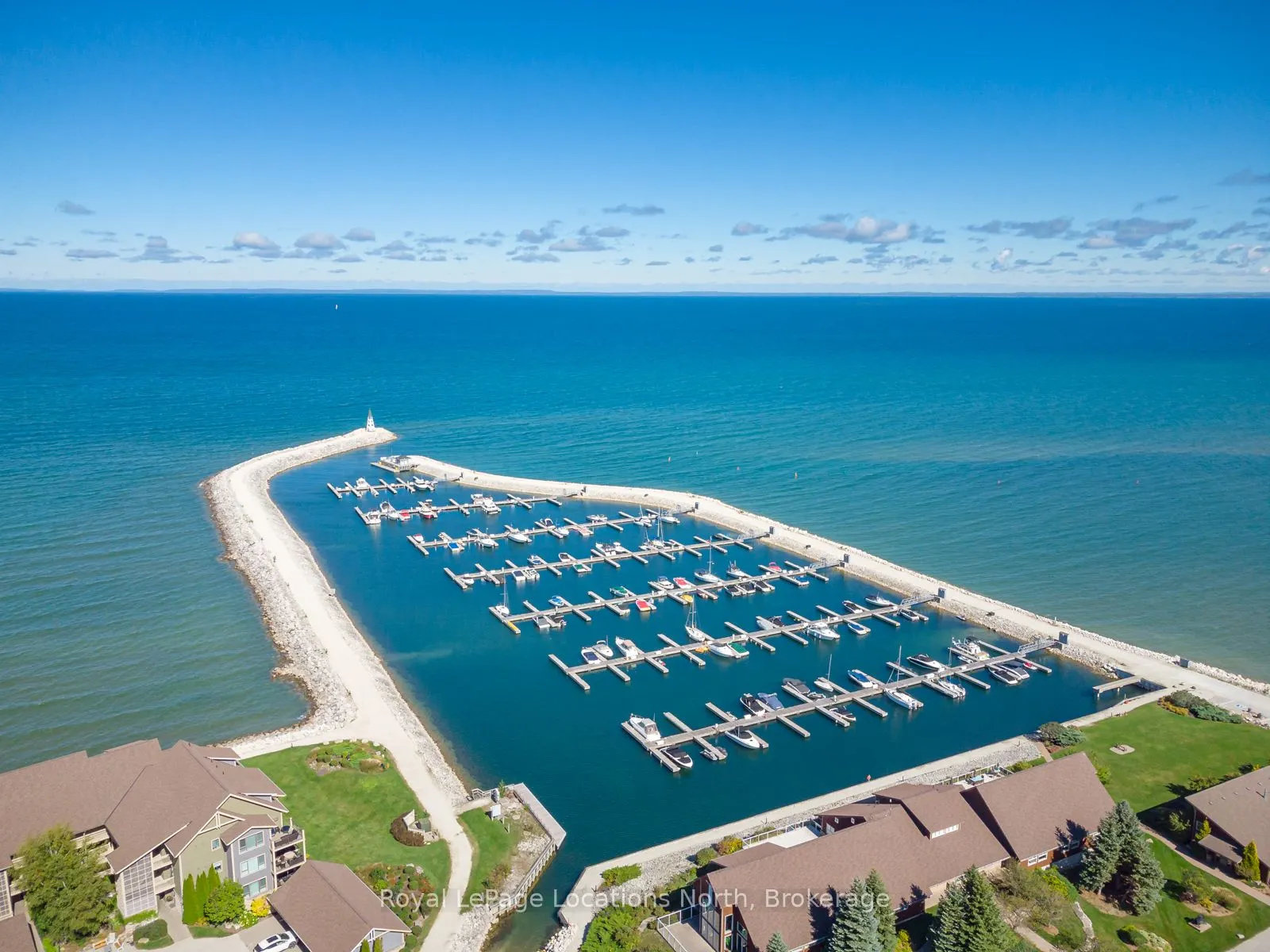 423 Mariners Way, #14