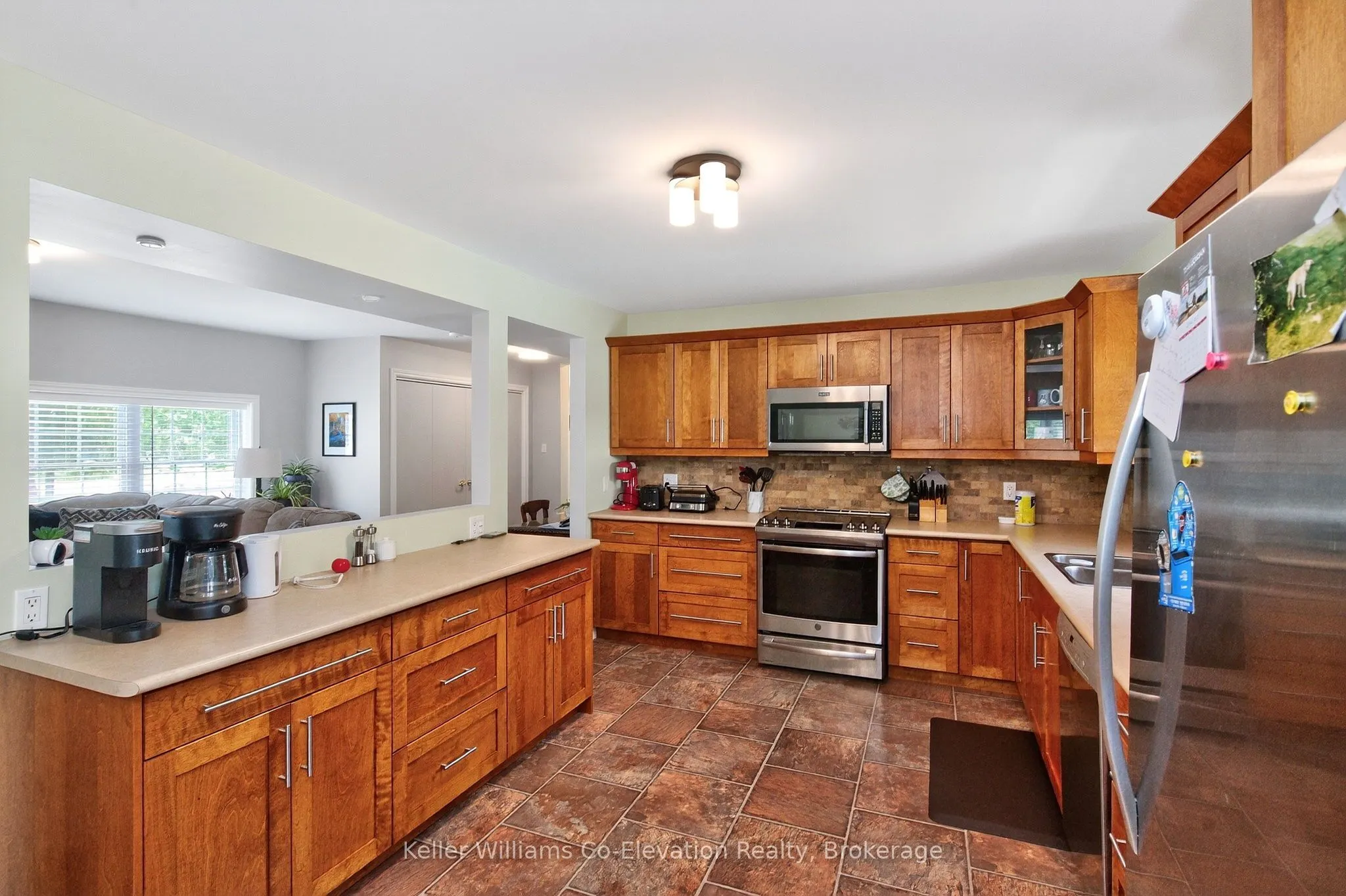 2185 Old Fort Road