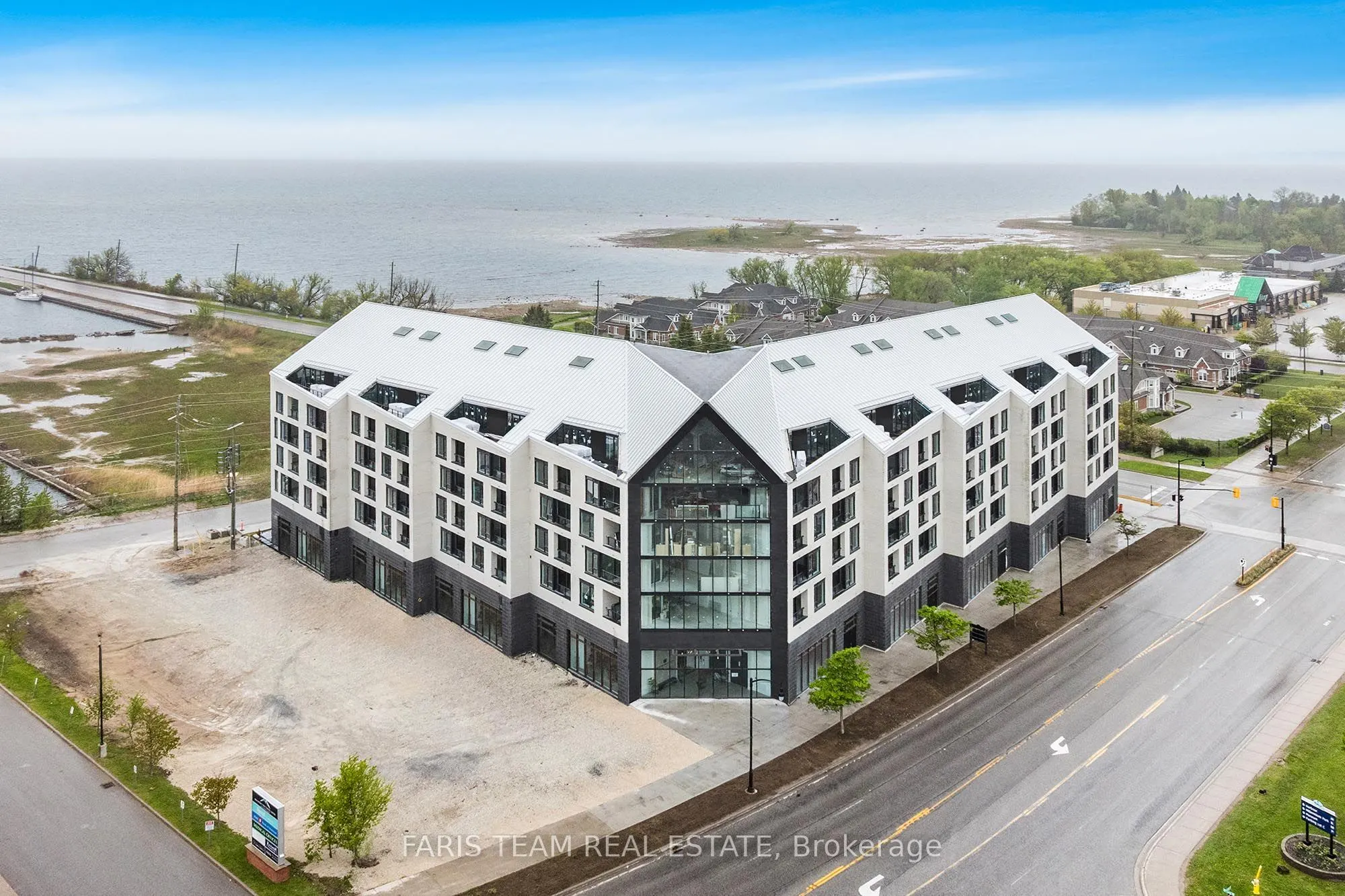 31 Huron Street, #609