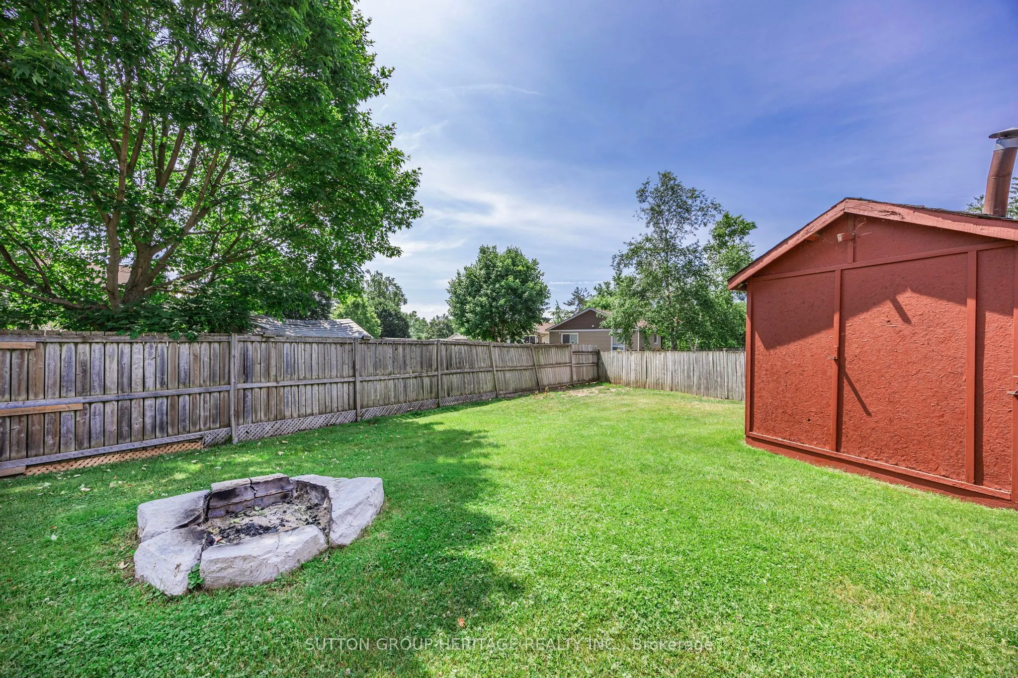9209 Highway 11 N