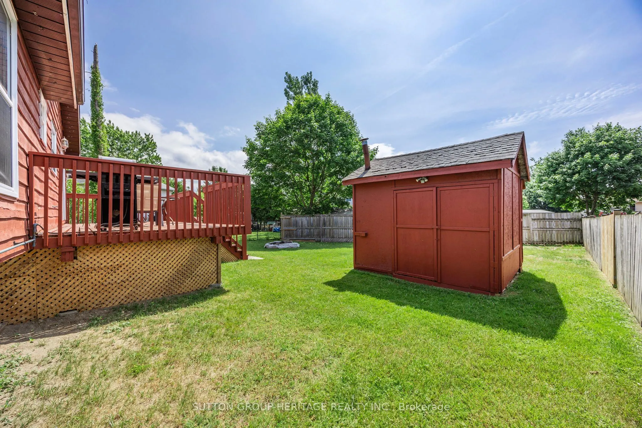 9209 Highway 11 N