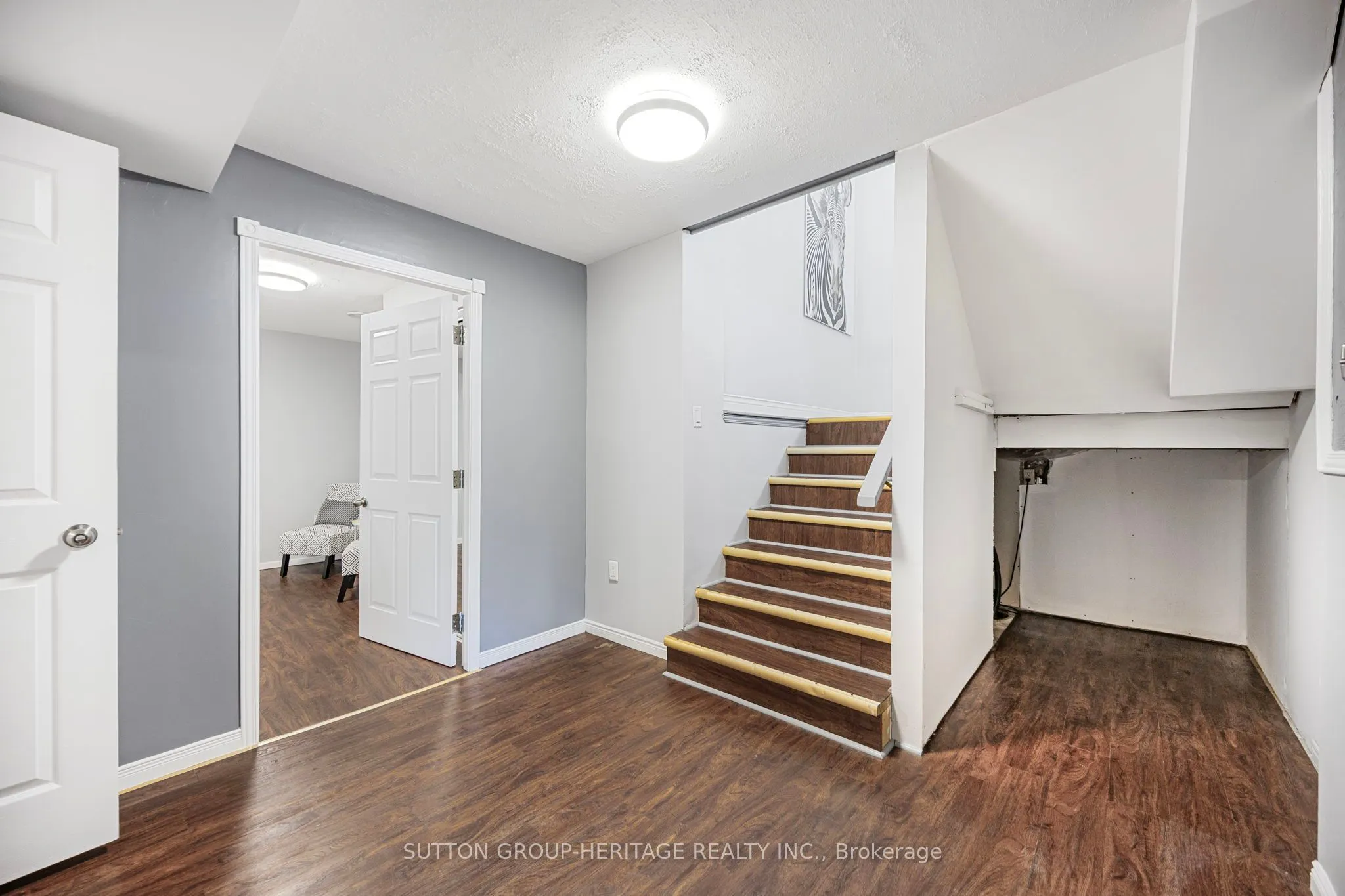 9209 Highway 11 N