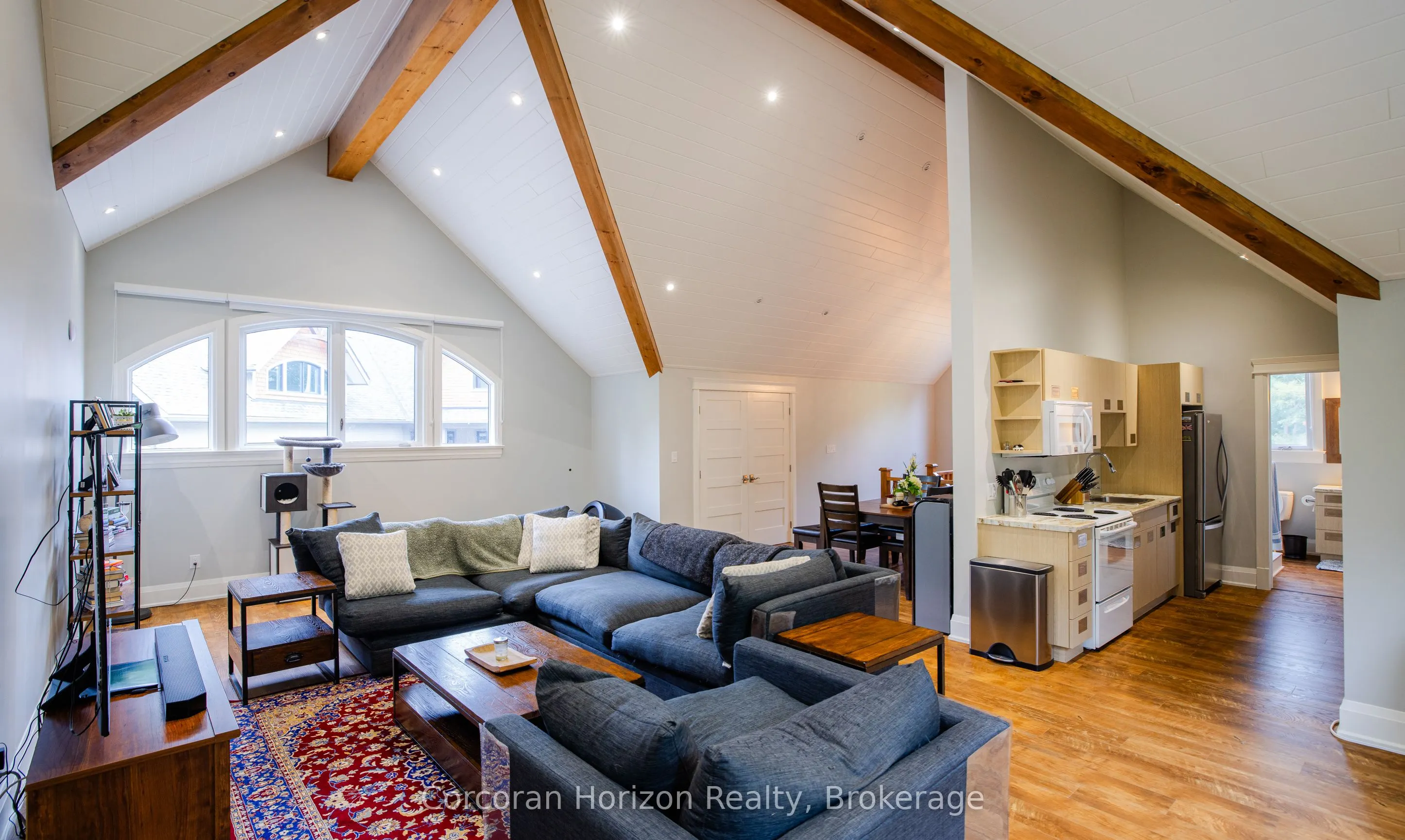 2249 PILKINGTON Lane