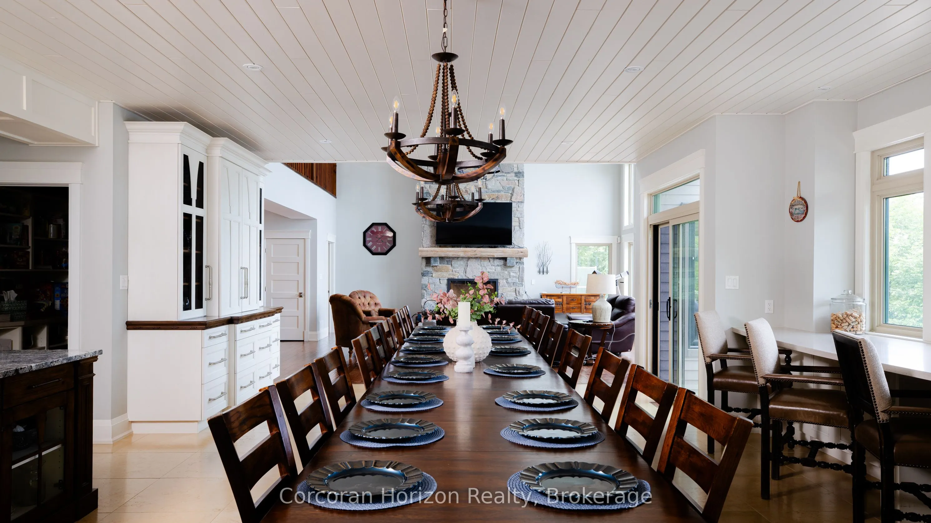 2249 PILKINGTON Lane