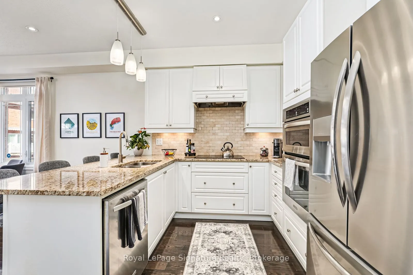 14 Montclair Mews, #18