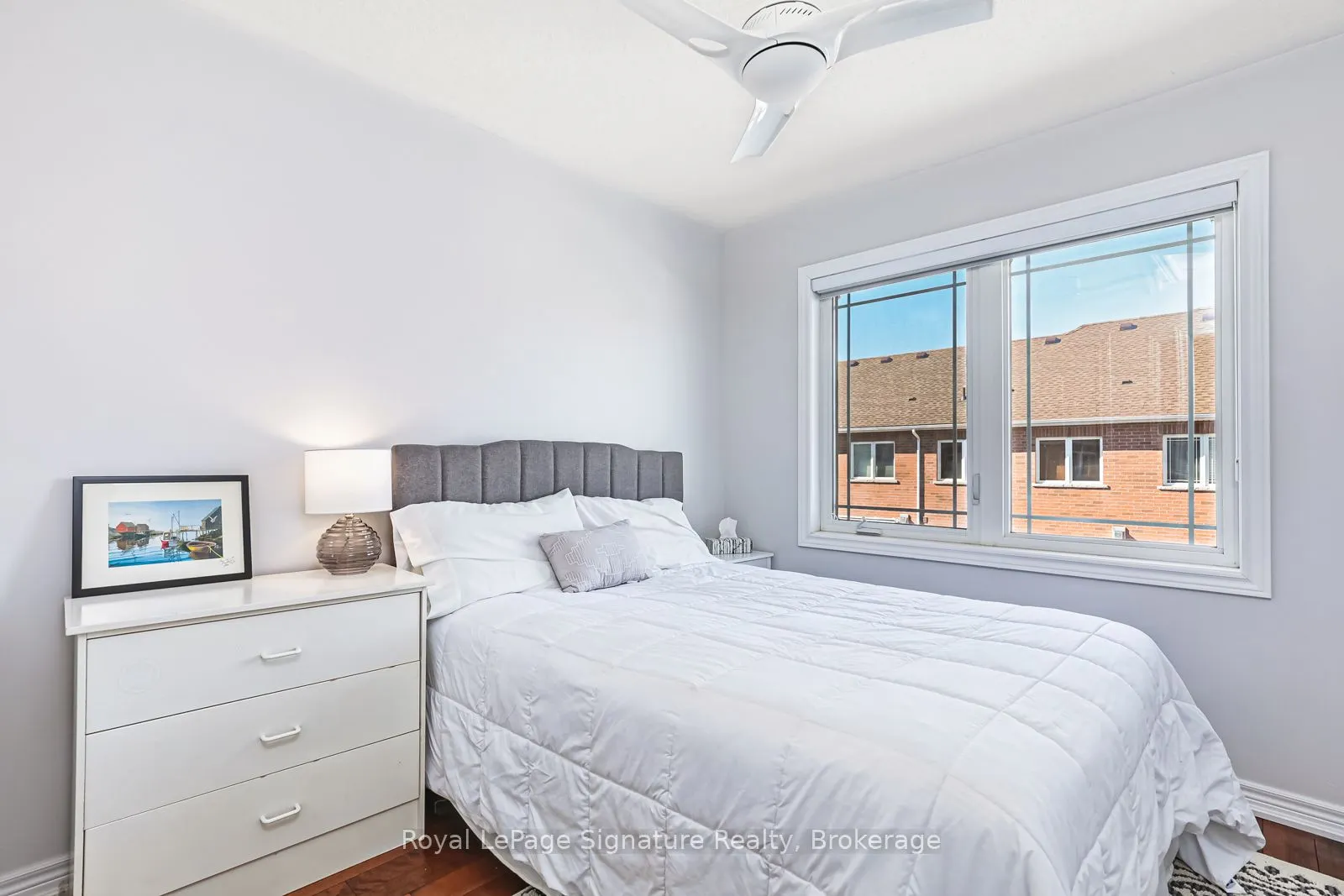 14 Montclair Mews, #18