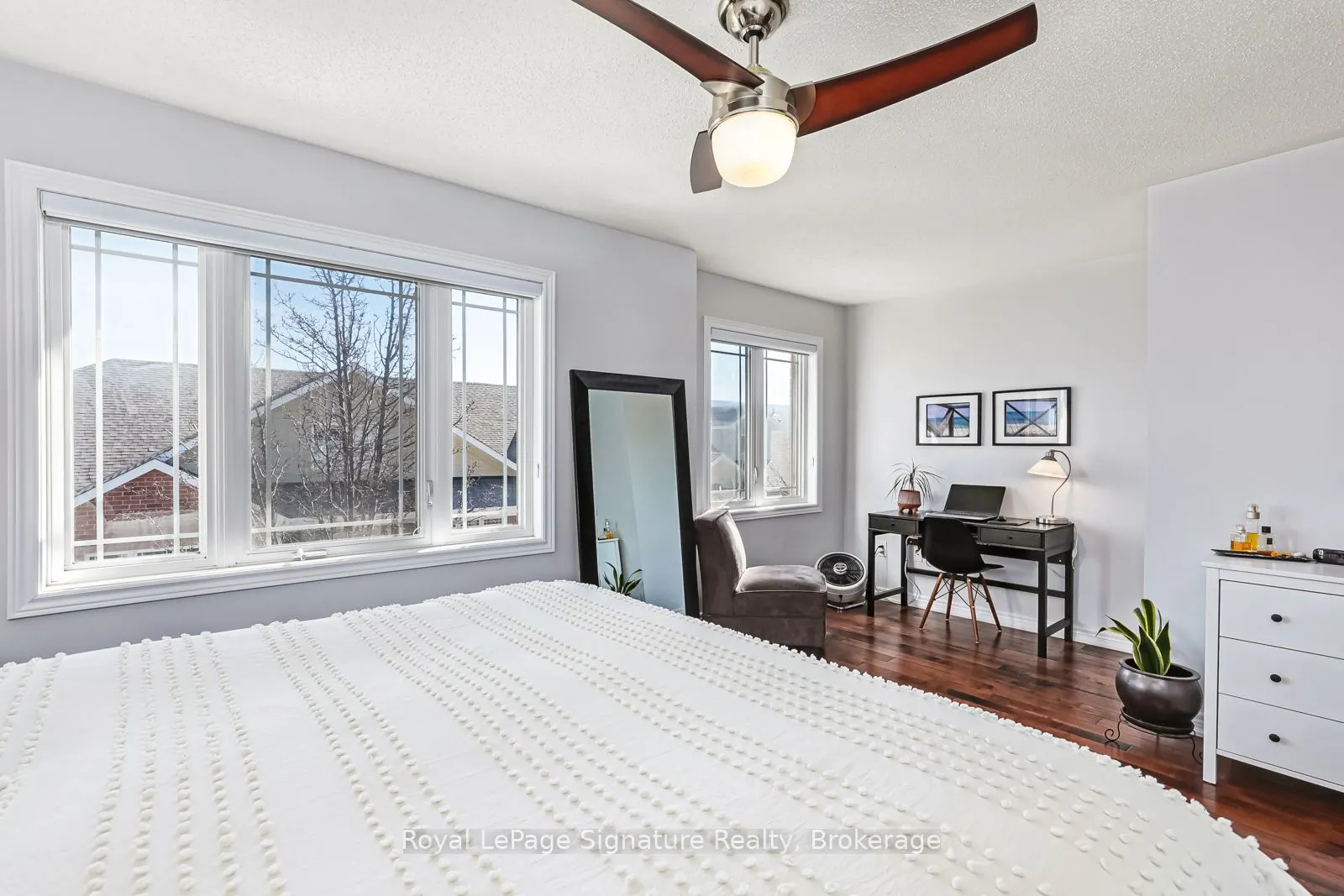 14 Montclair Mews, #18