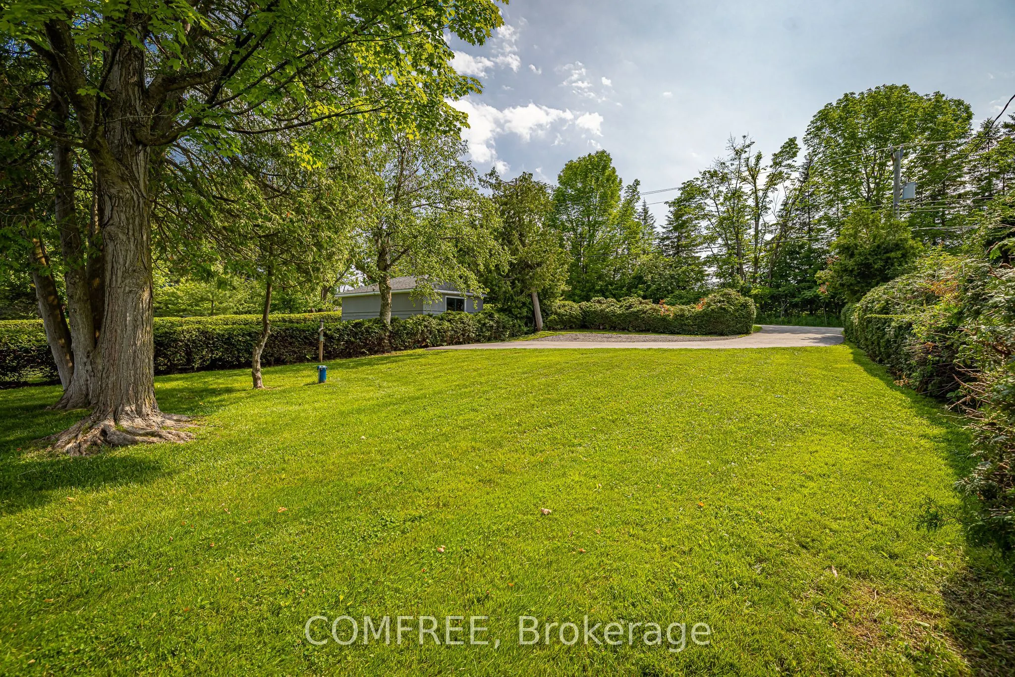 901 Woodland Drive