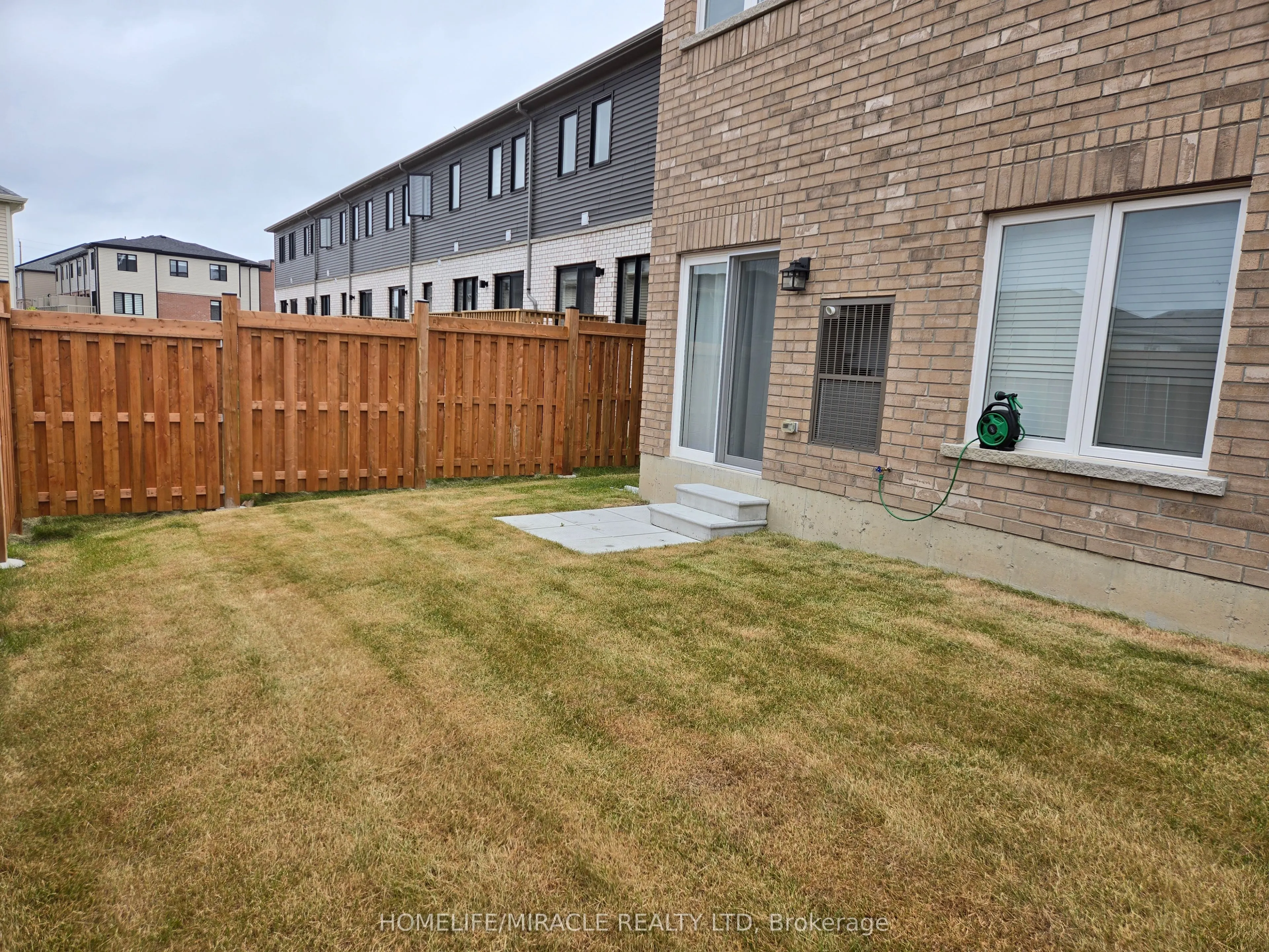 23 Hay Lane, #6