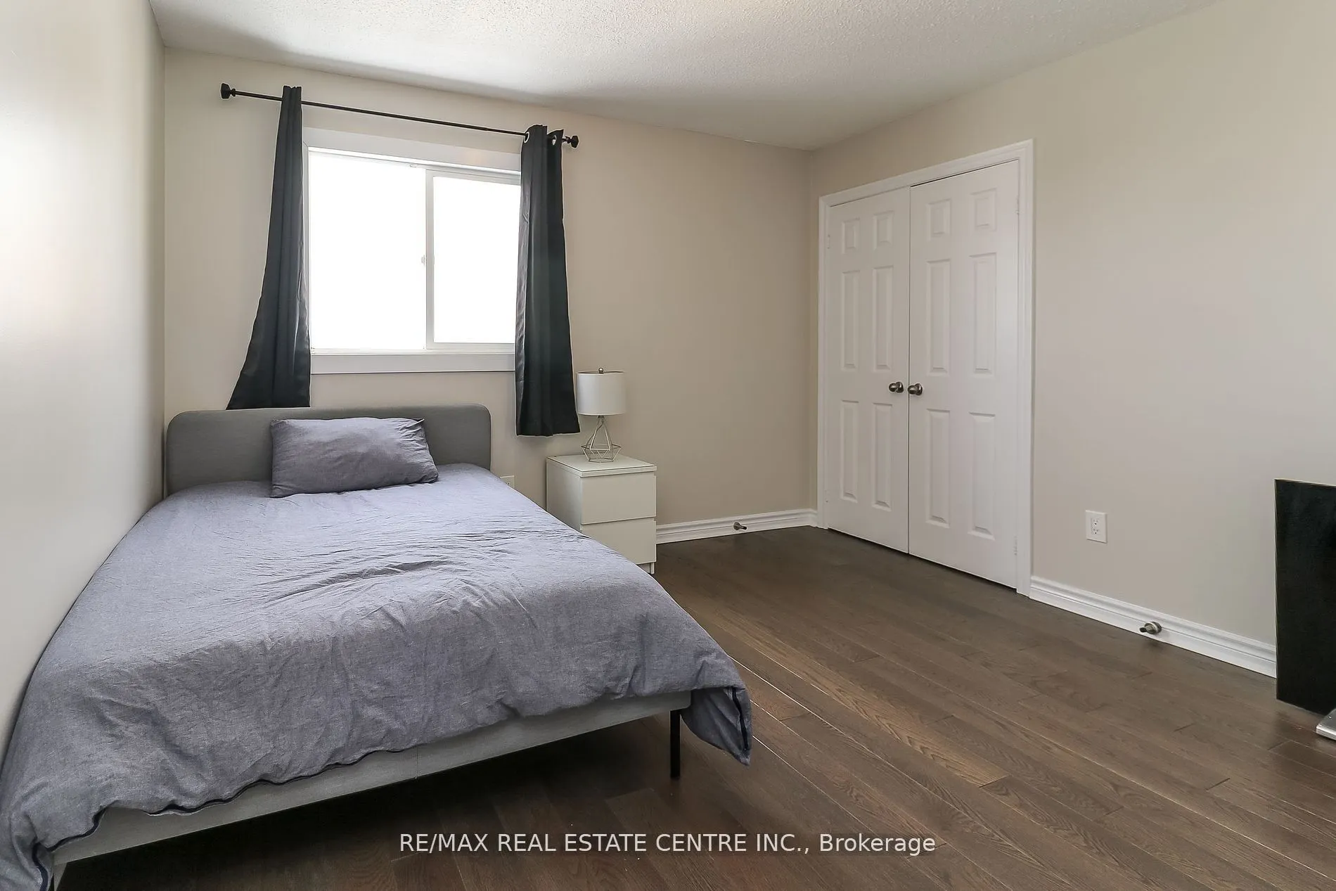 22 Meadowlark Road
