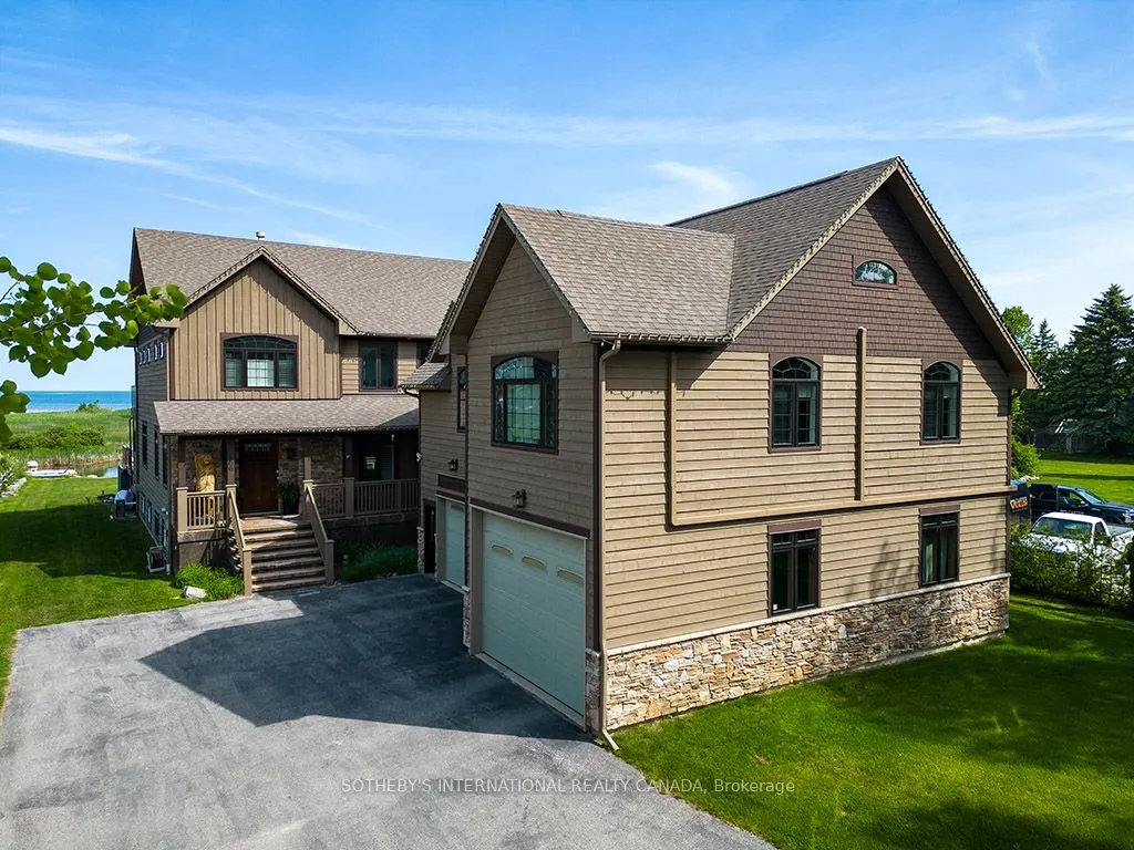 156 Bartlett Boulevard