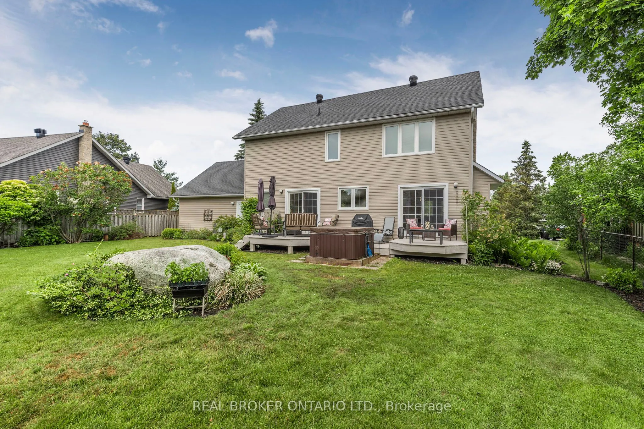 35 Howard Drive