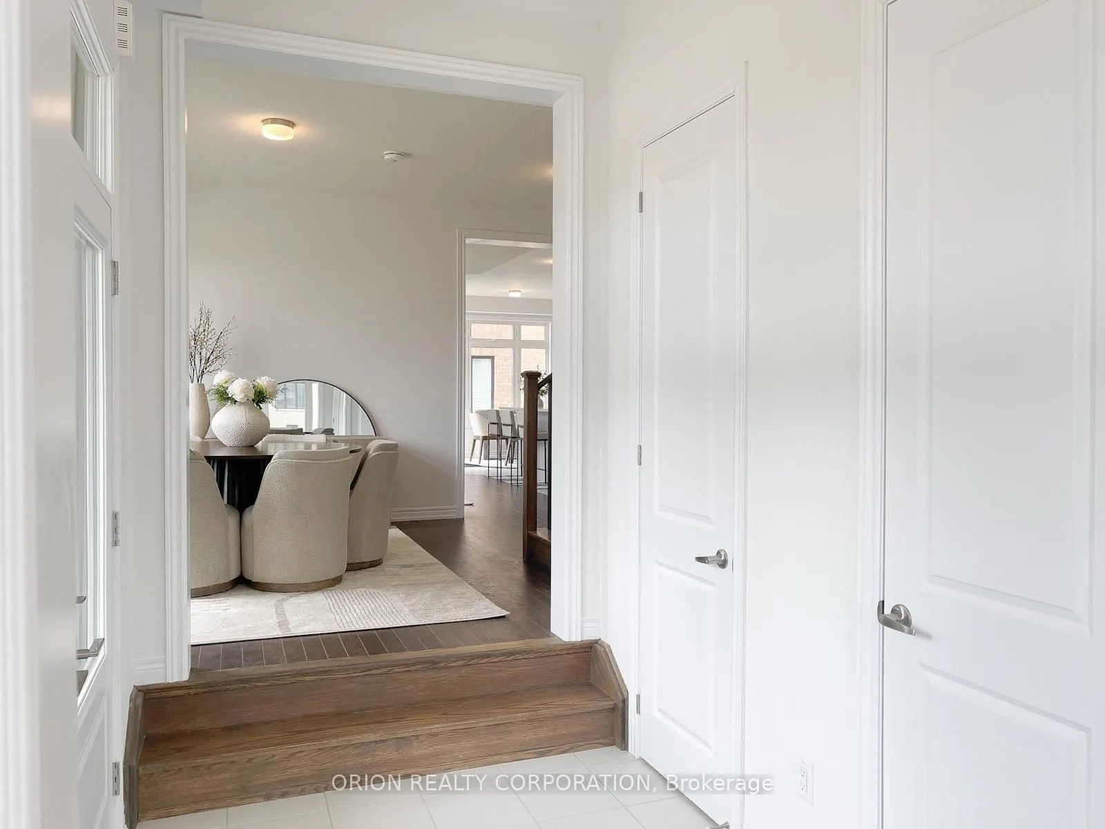 147 Fenchurch Manor