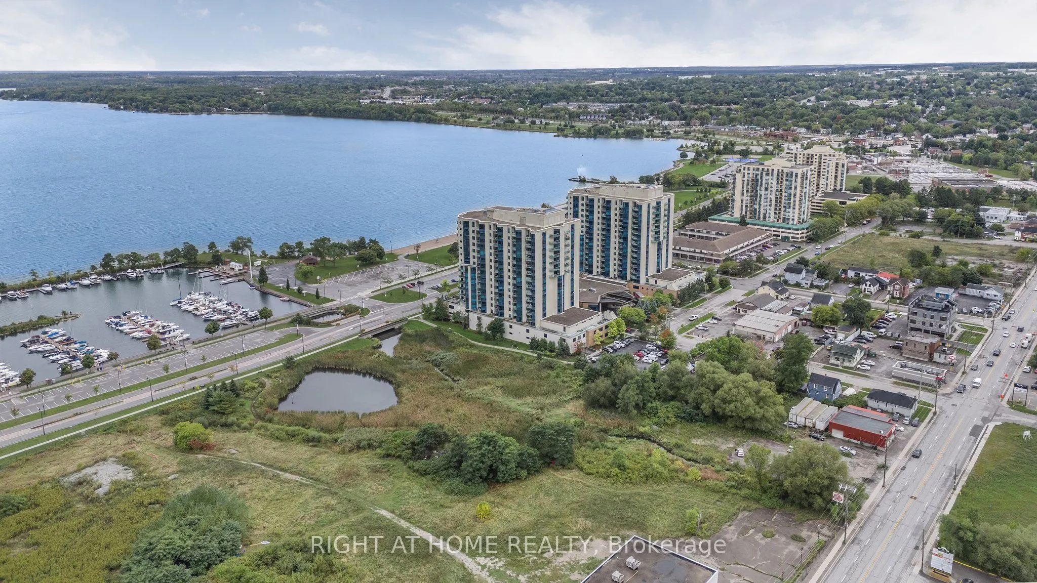 2 Toronto Street, #401