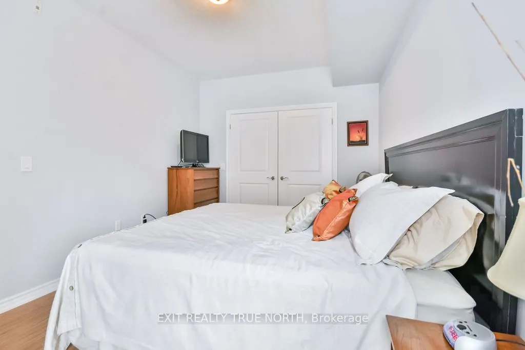 19B Yonge Street N, #107