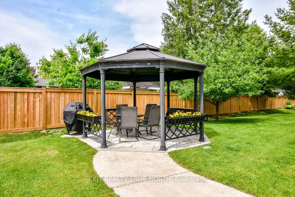 19B Yonge Street N, #107
