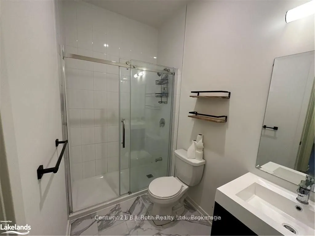 21 Matchedash Street S, #314