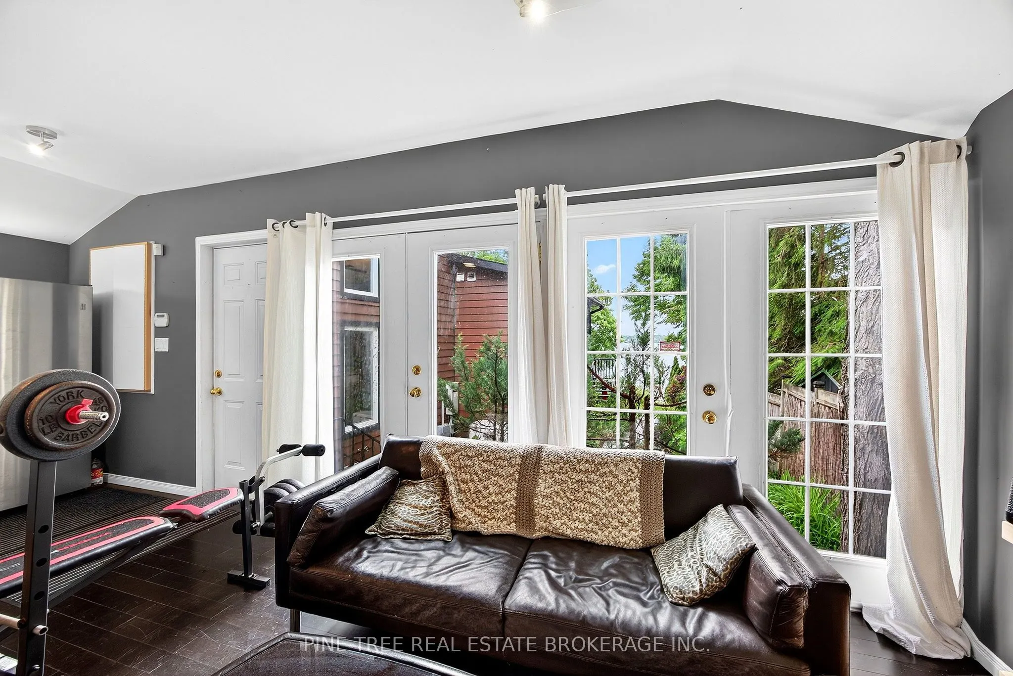65 Barrie Terrace