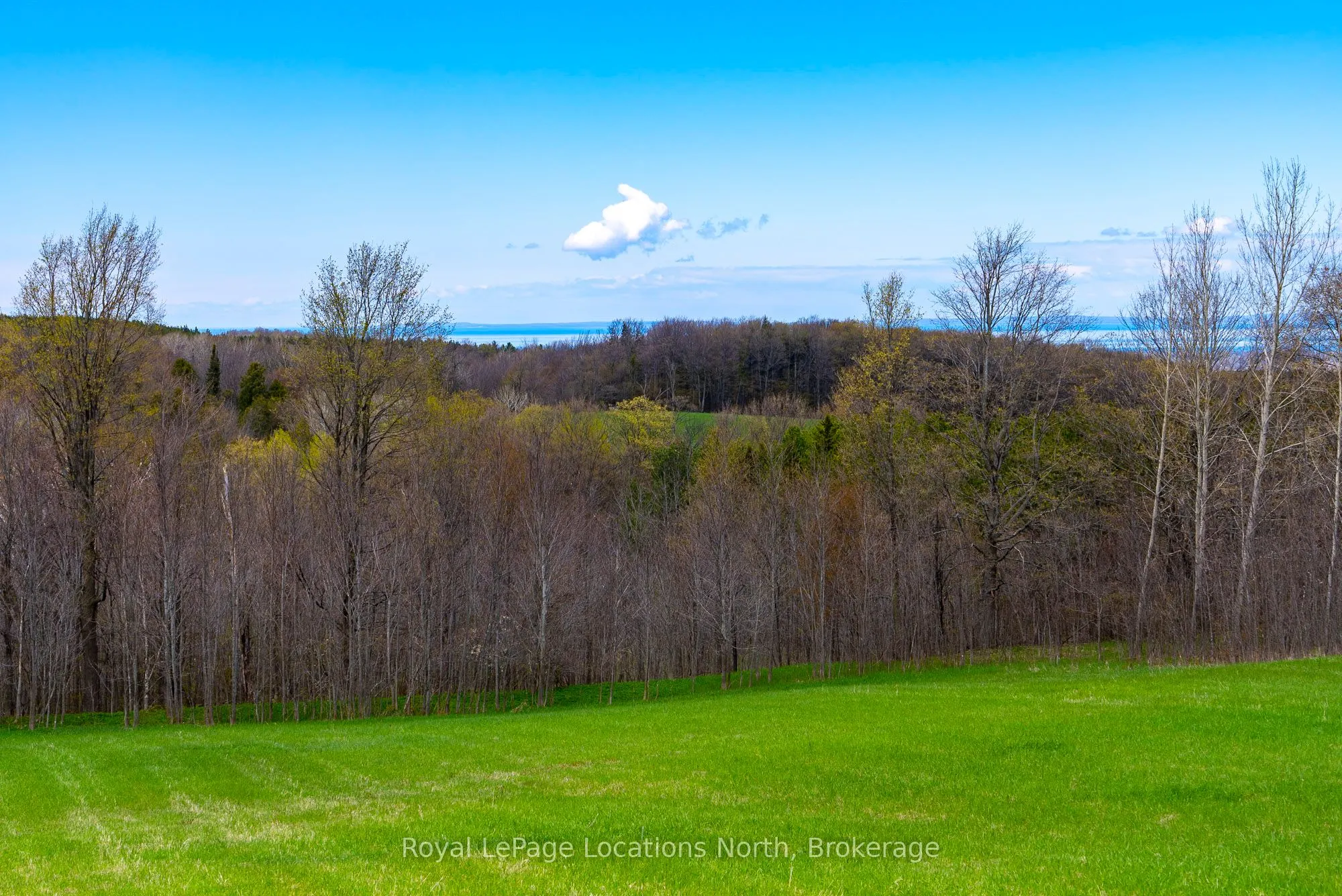 8268 21/22 Nottawasaga Side Road