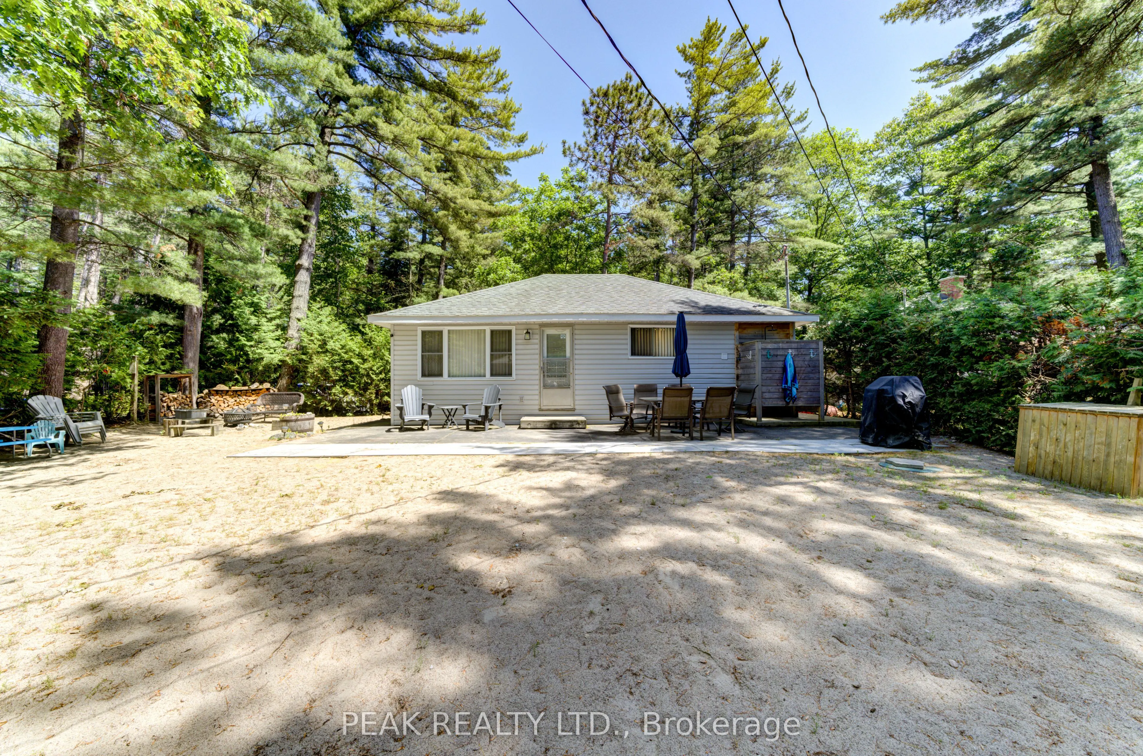 35 Lakeside Drive