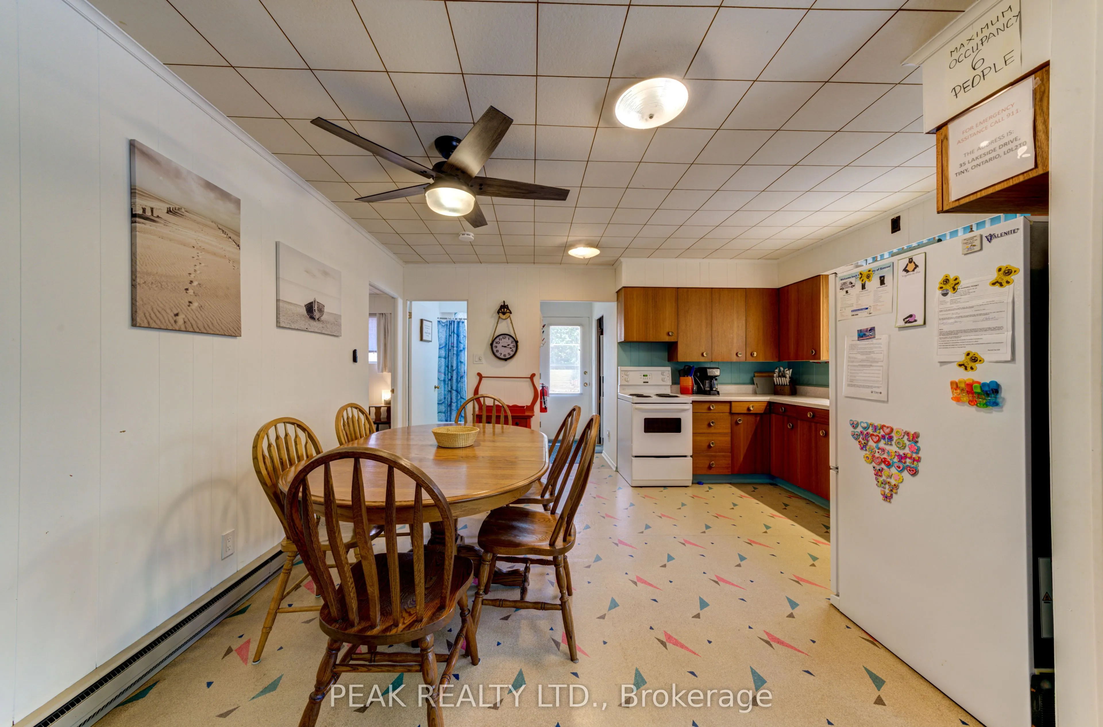 35 Lakeside Drive
