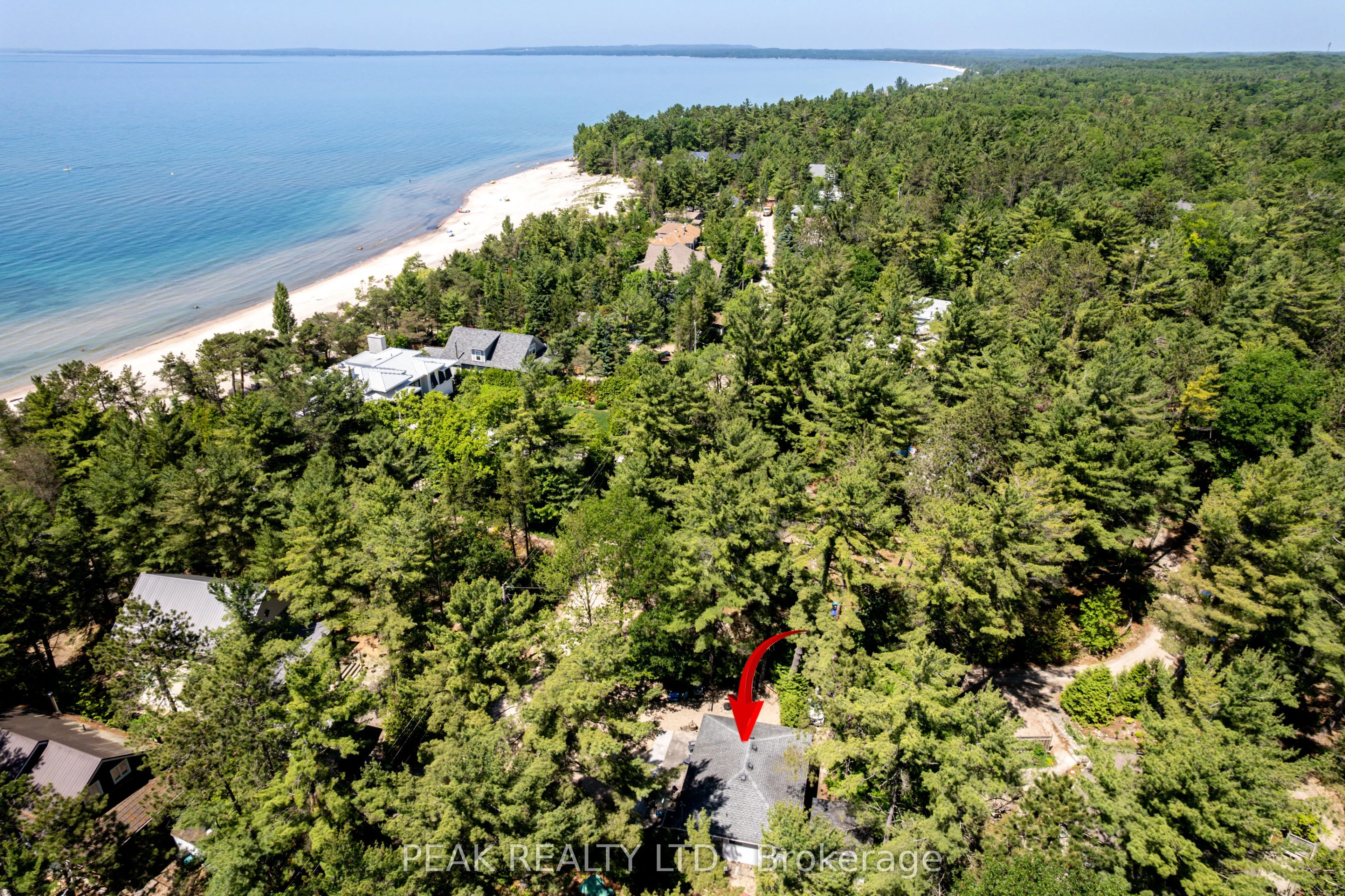 35 Lakeside Drive