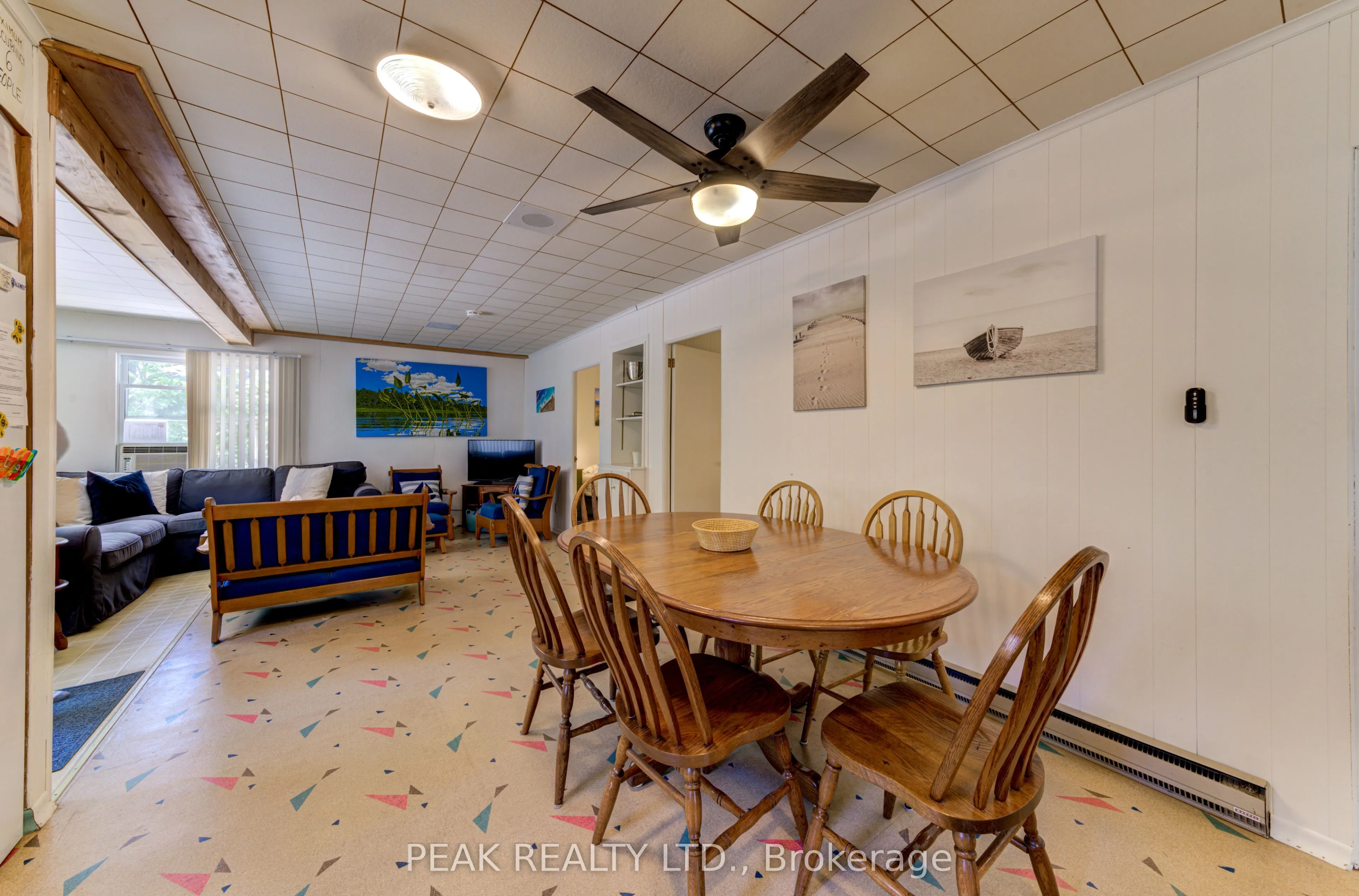 35 Lakeside Drive