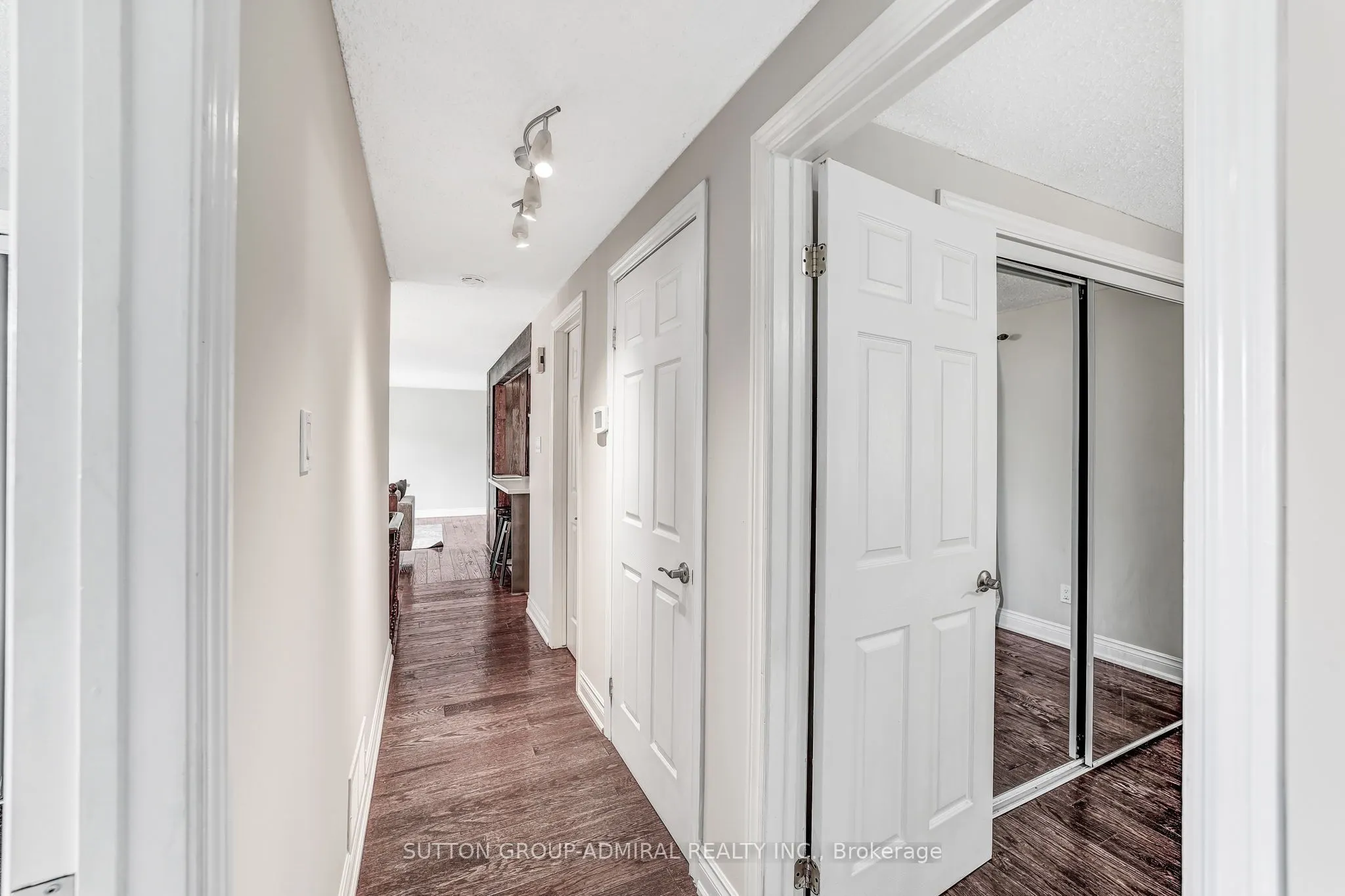 14 Chippawa Court