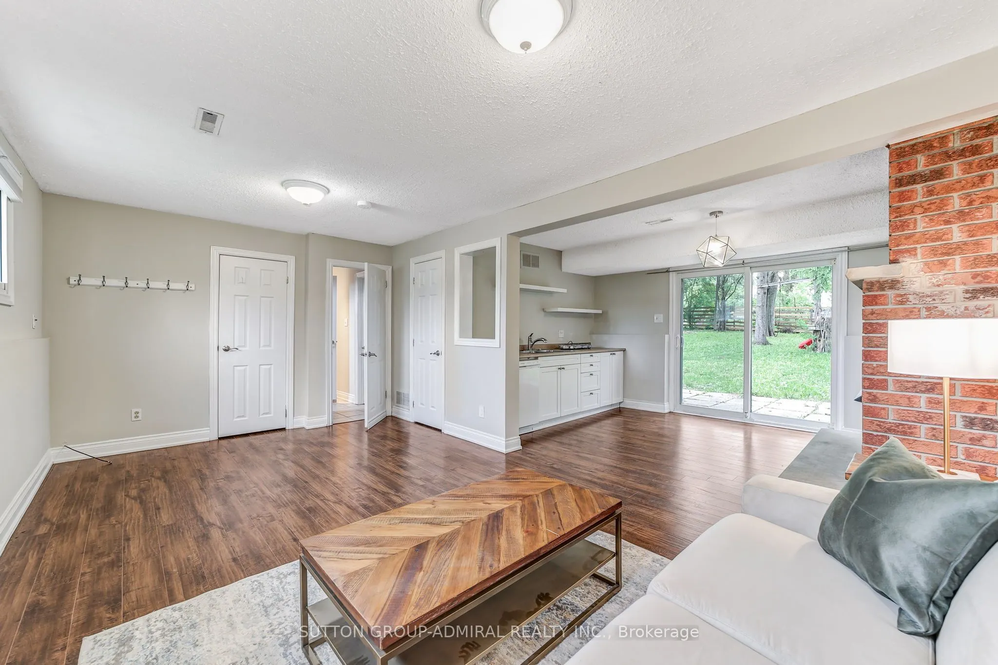 14 Chippawa Court