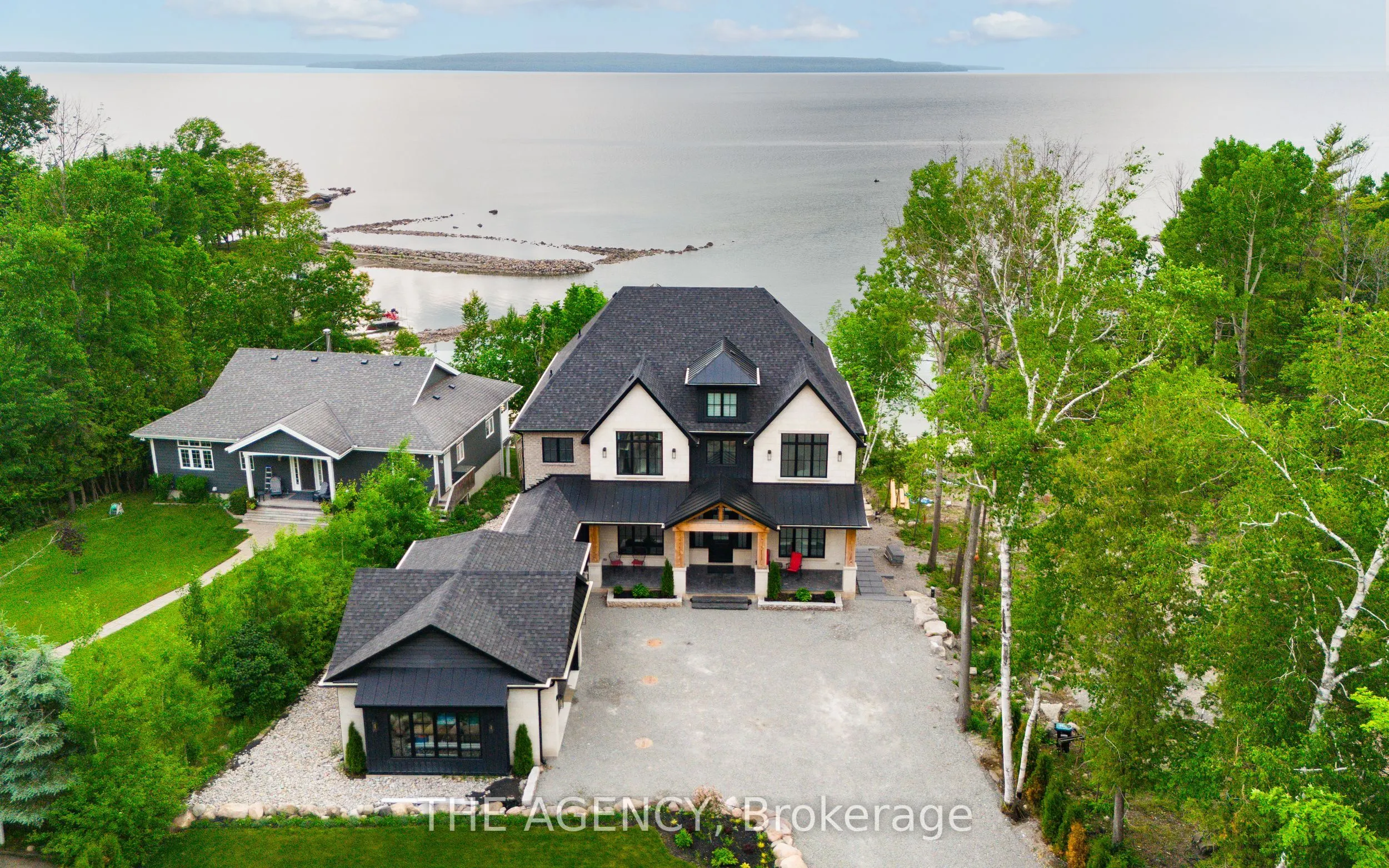 462 Silver Birch Drive