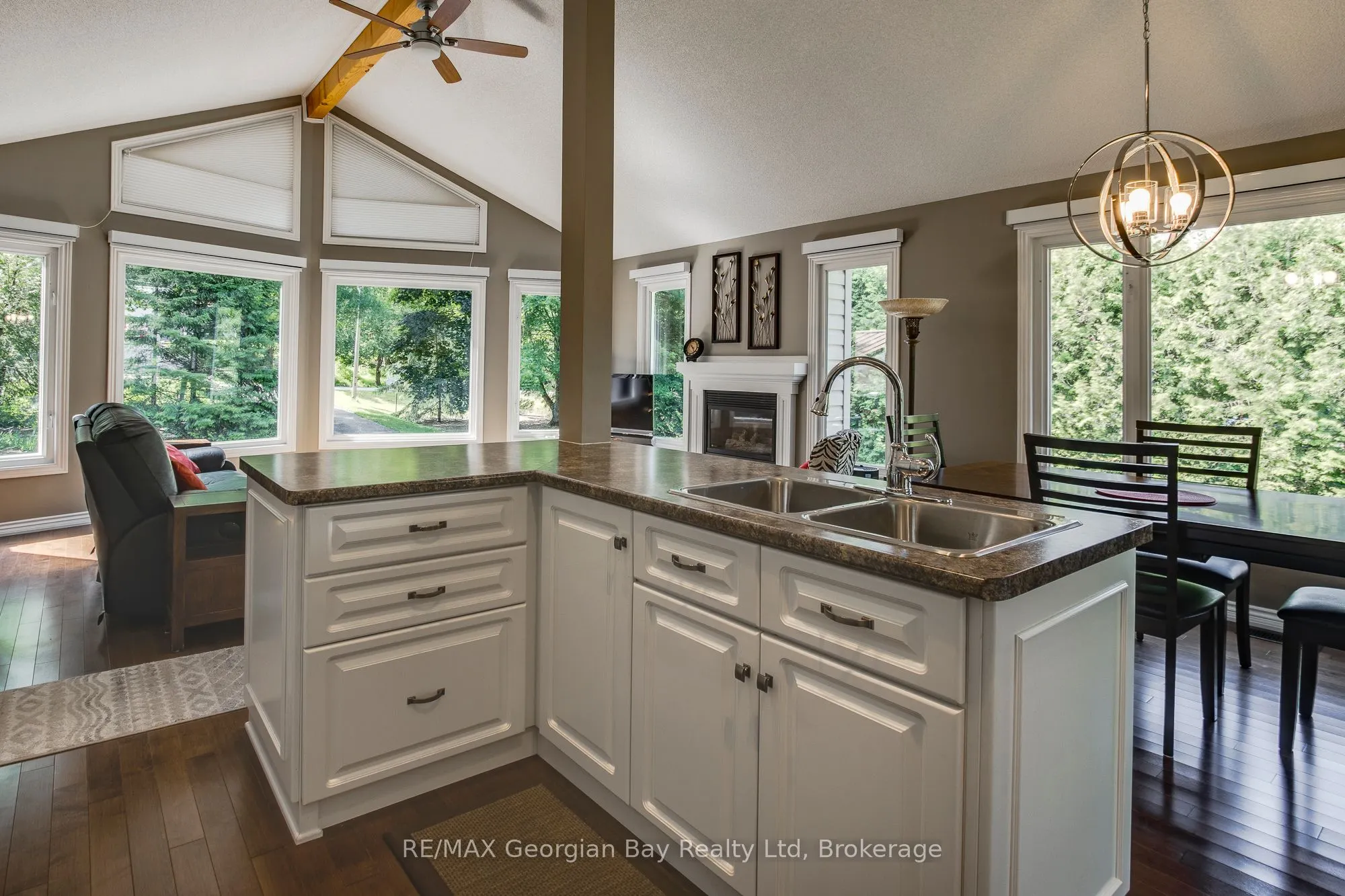 166 Albin Road
