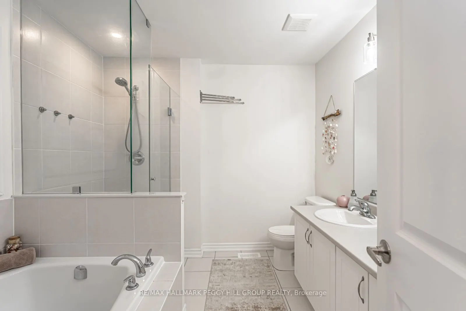 3 Cypress Point Street
