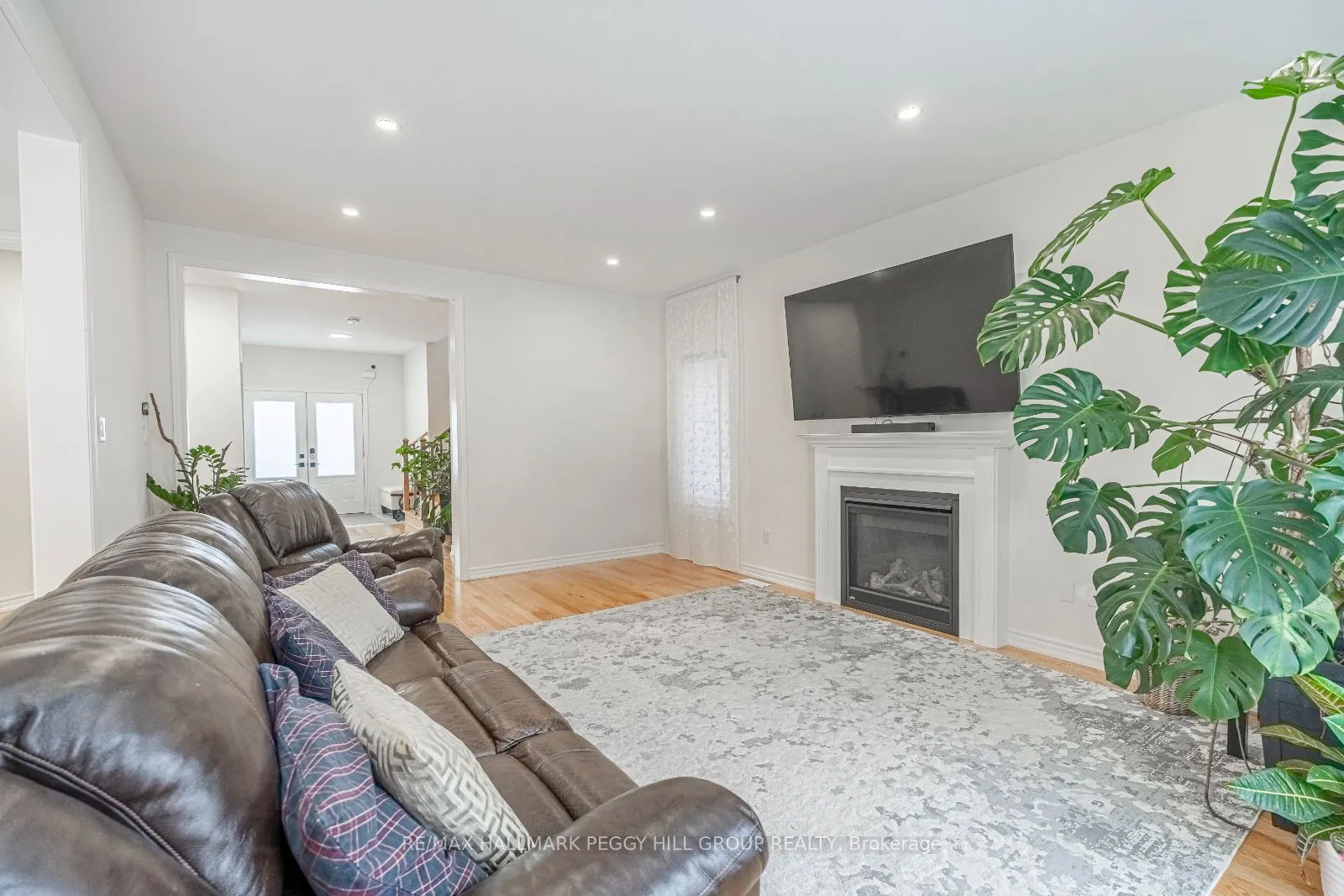3 Cypress Point Street