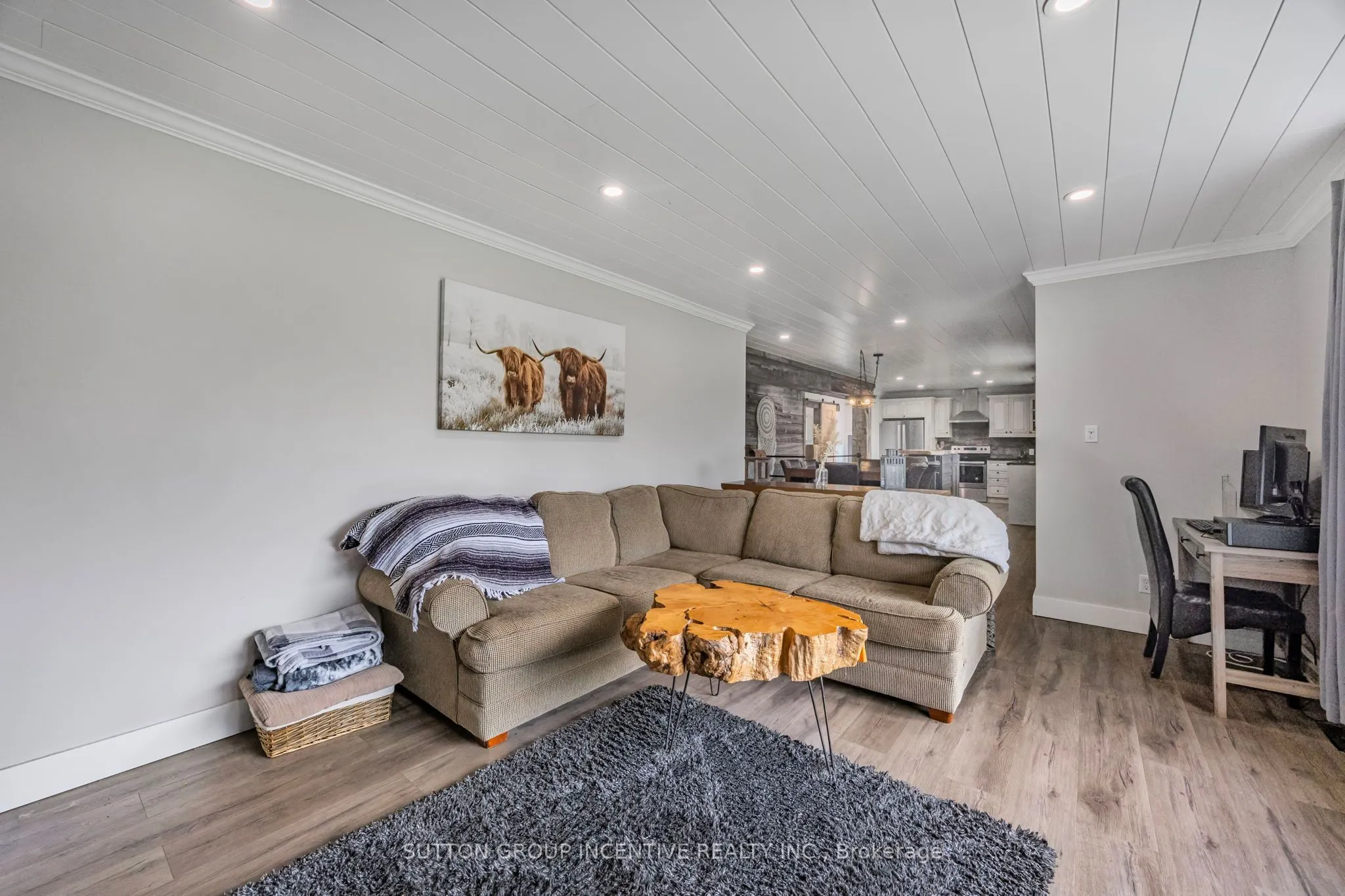 2266 FOXMEAD Road