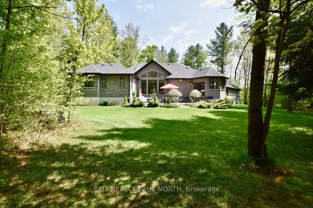 2 Sycamore Circle