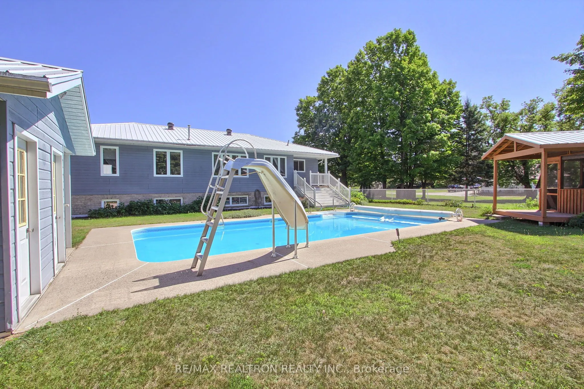 170 Concession 5 West Road