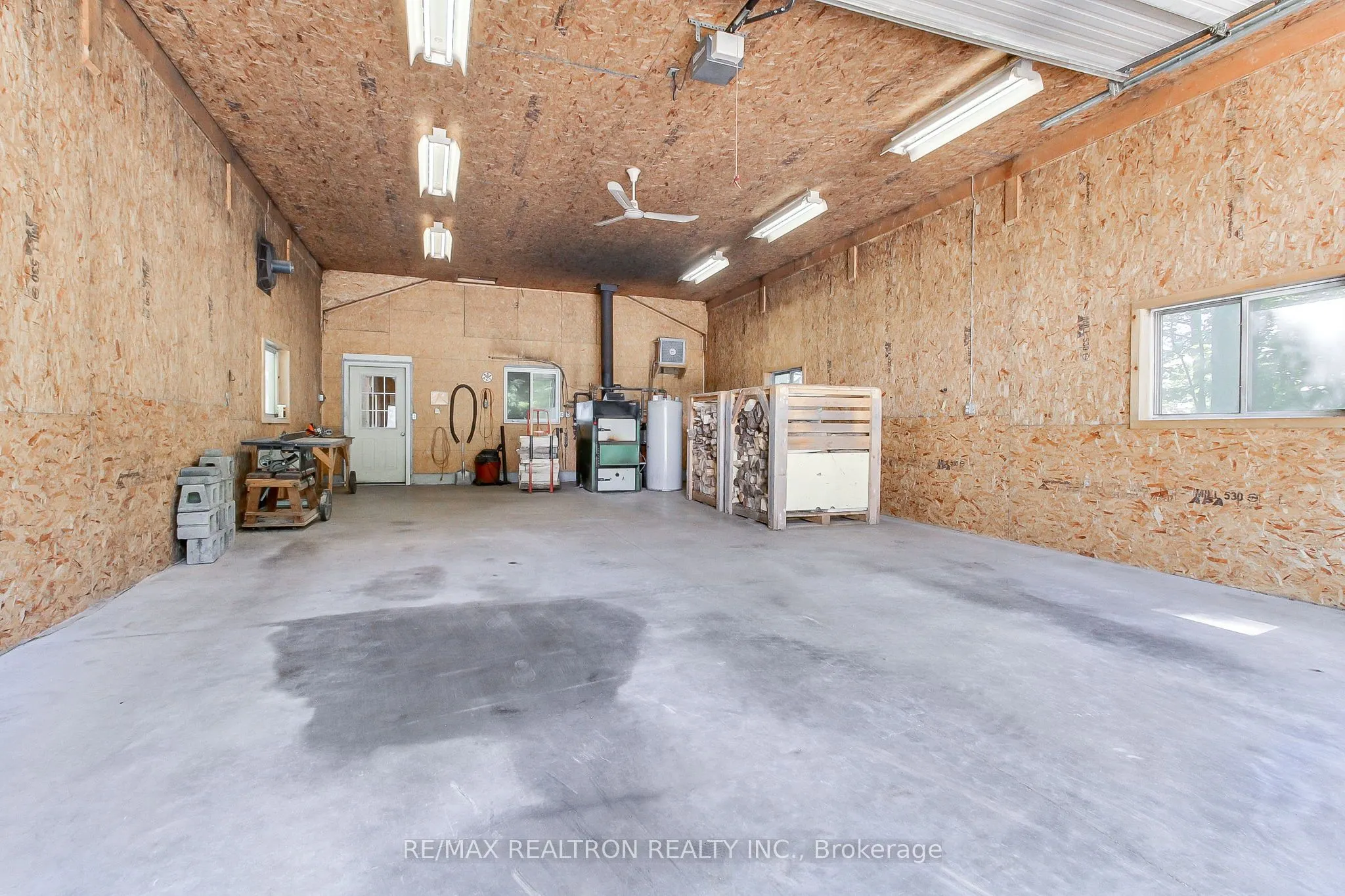 170 Concession 5 West Road