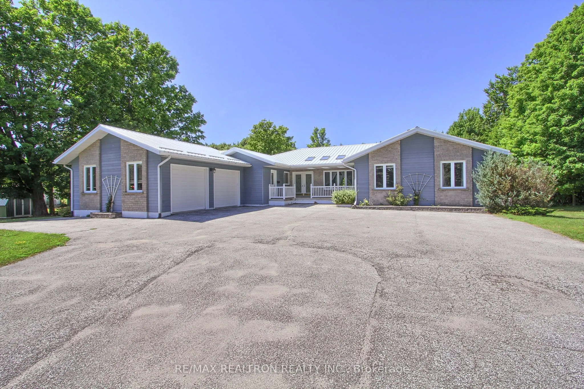 170 Concession 5 West Road
