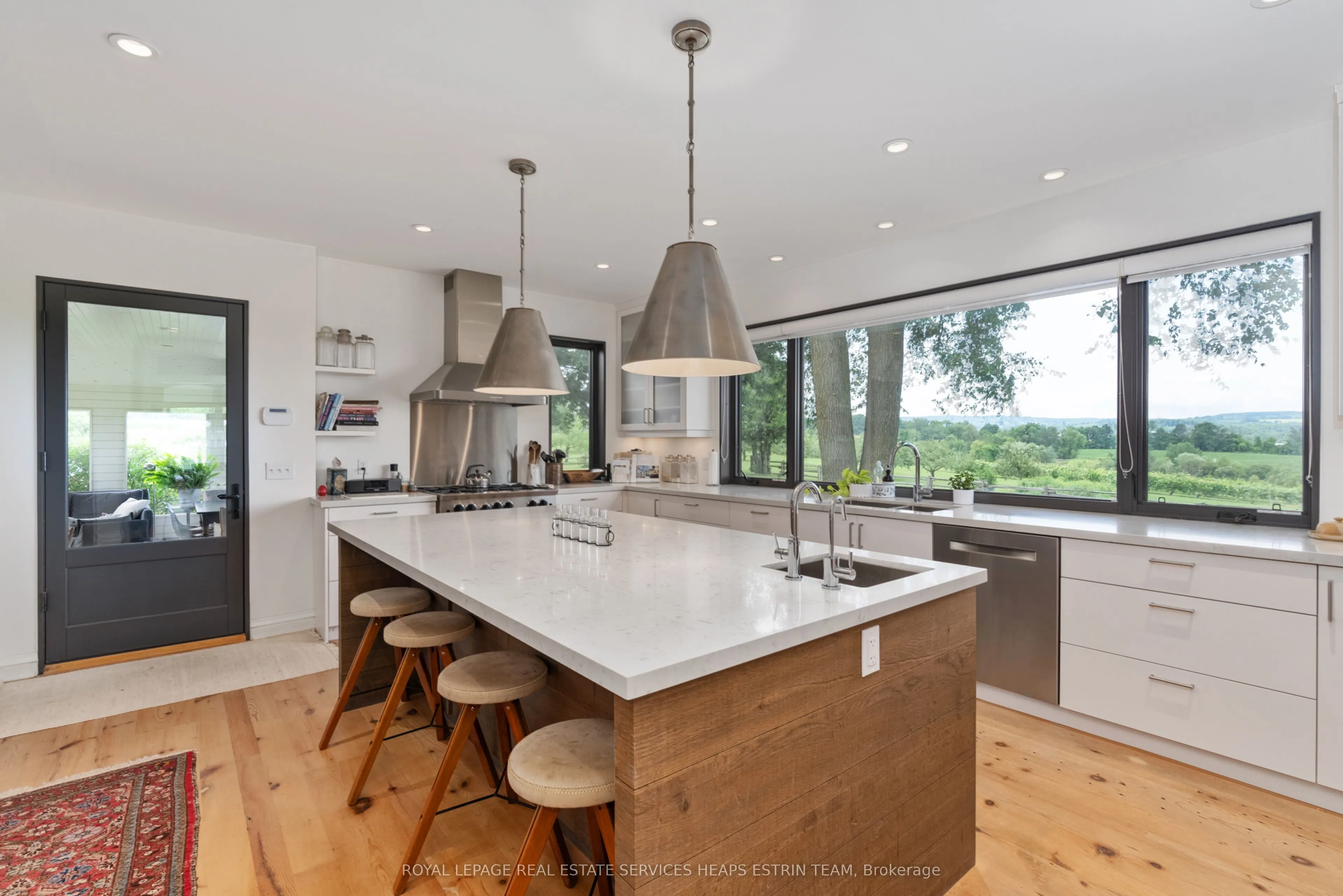 1609 Nottawasaga Concession 6 South