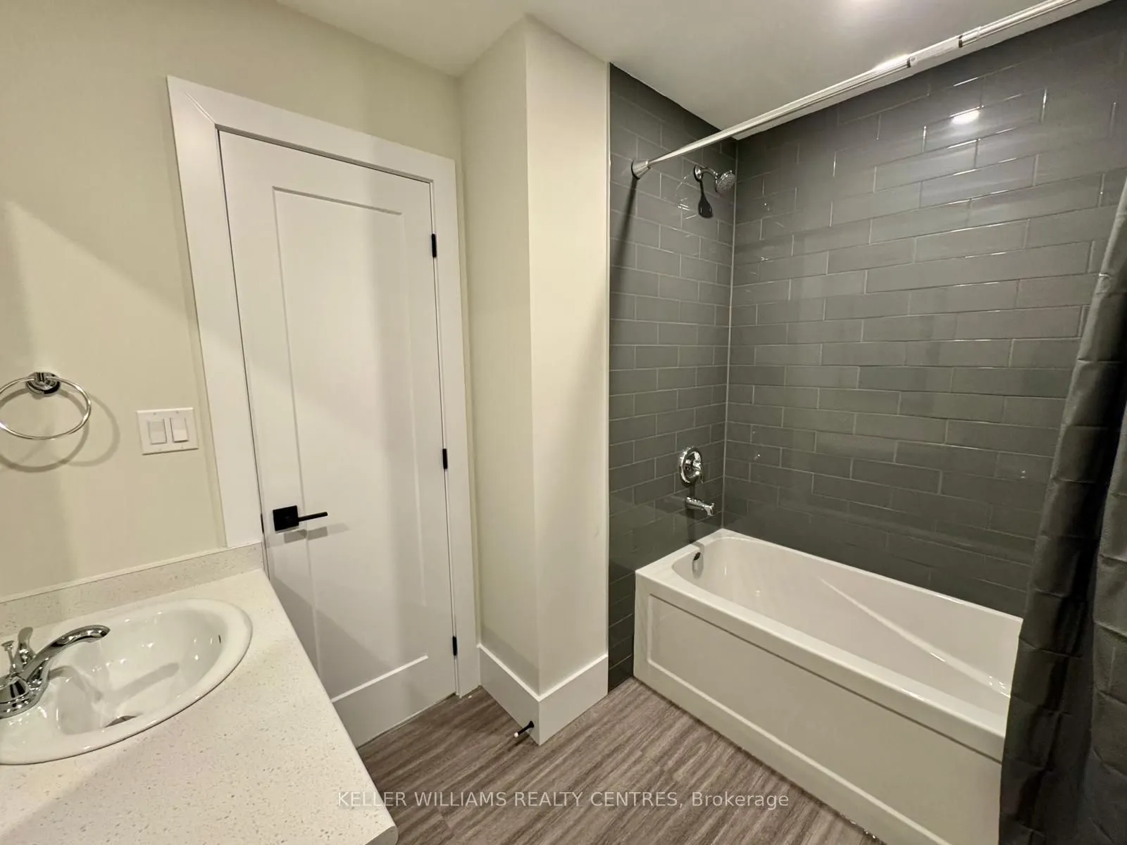65 Holgate Street, #UPPER