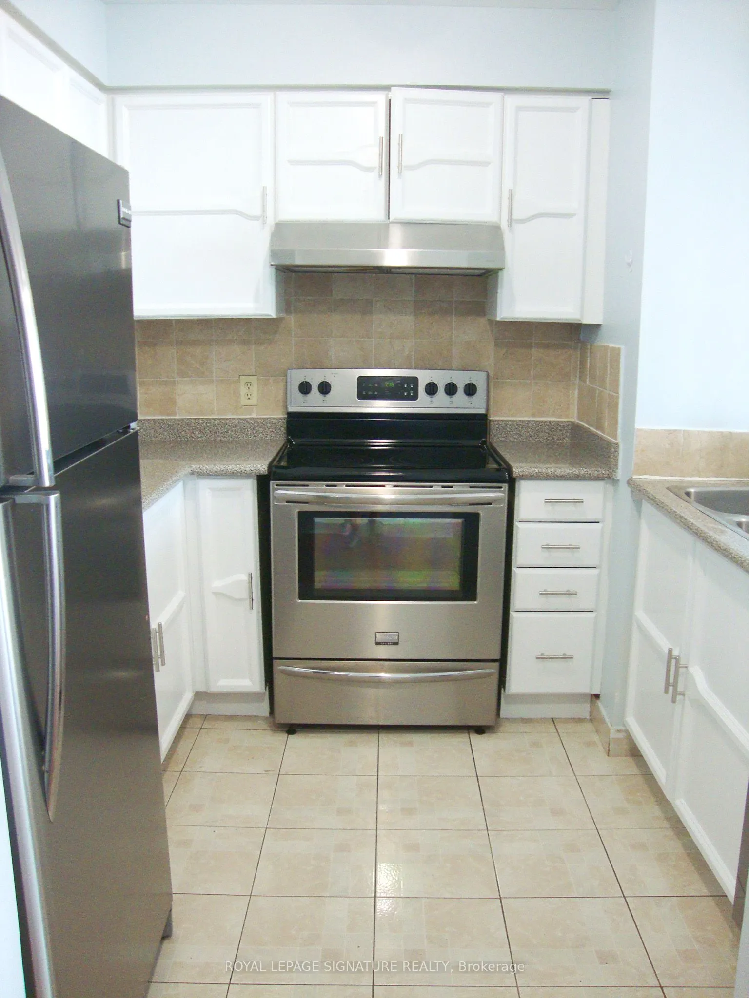 150 Dunlop Street E #710