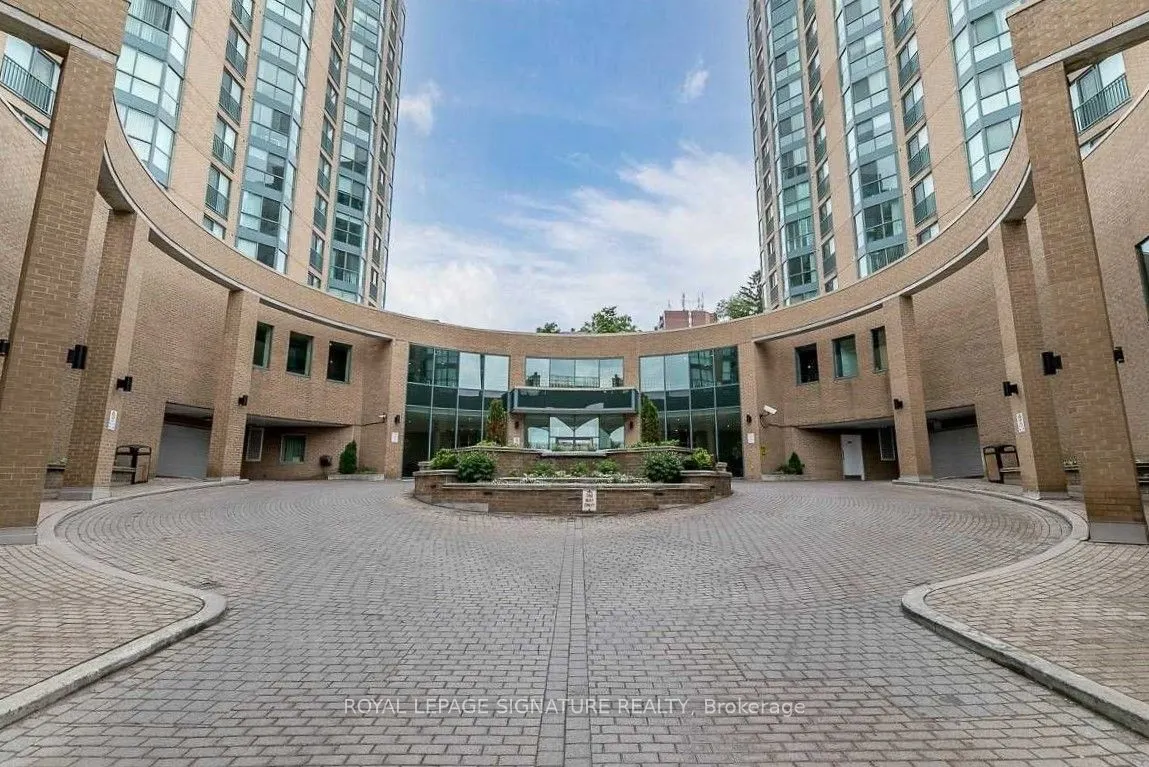 150 Dunlop Street E #710