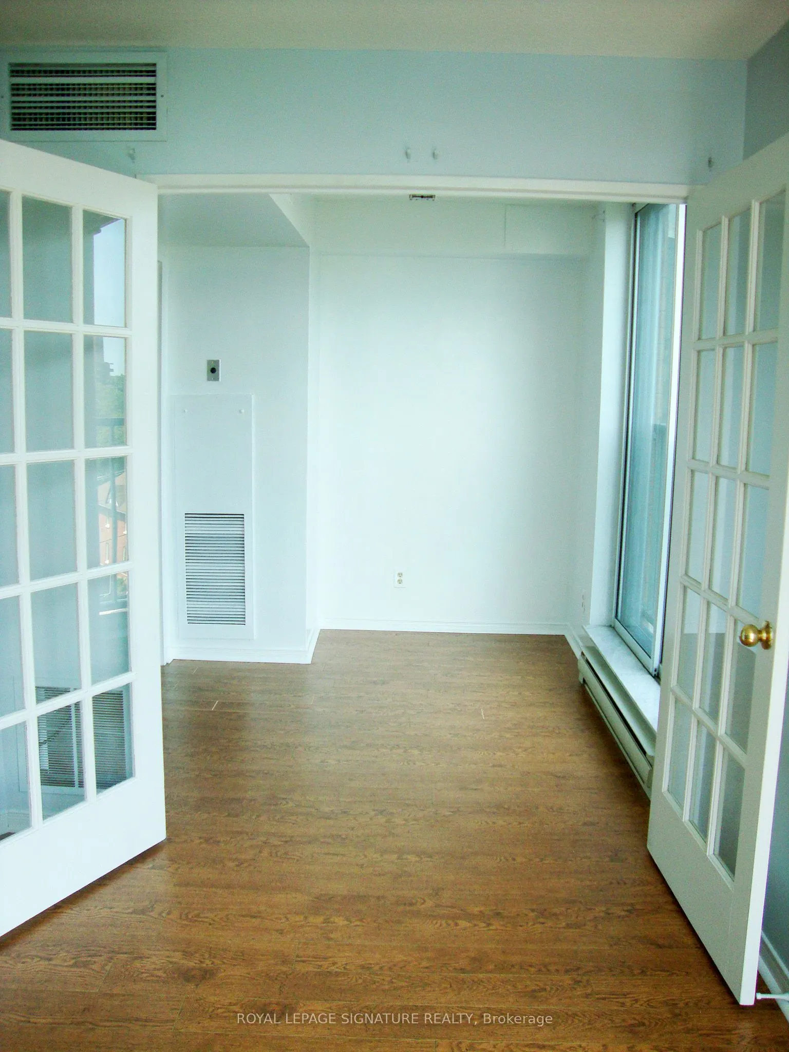 150 Dunlop Street E #710