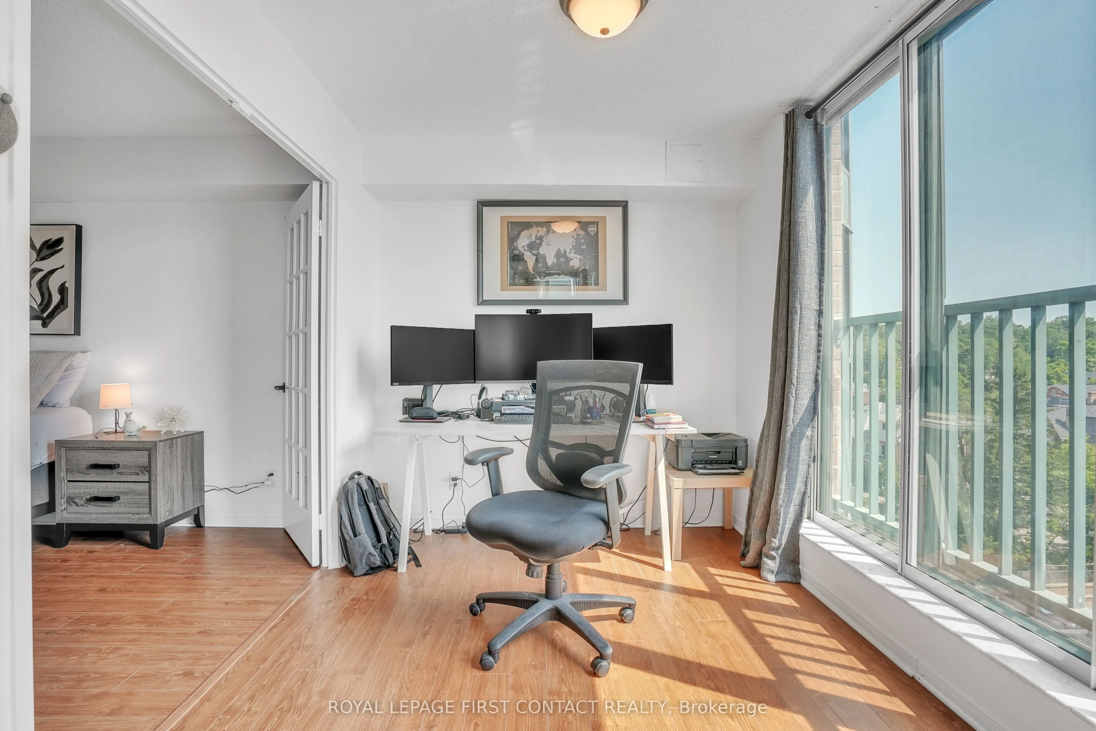 140 Dunlop Street E, #908