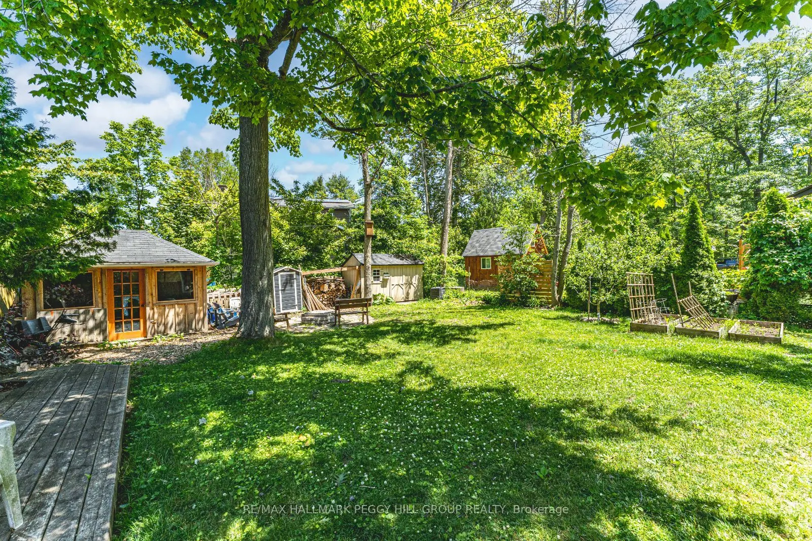 1939 Tiny Beaches Road S