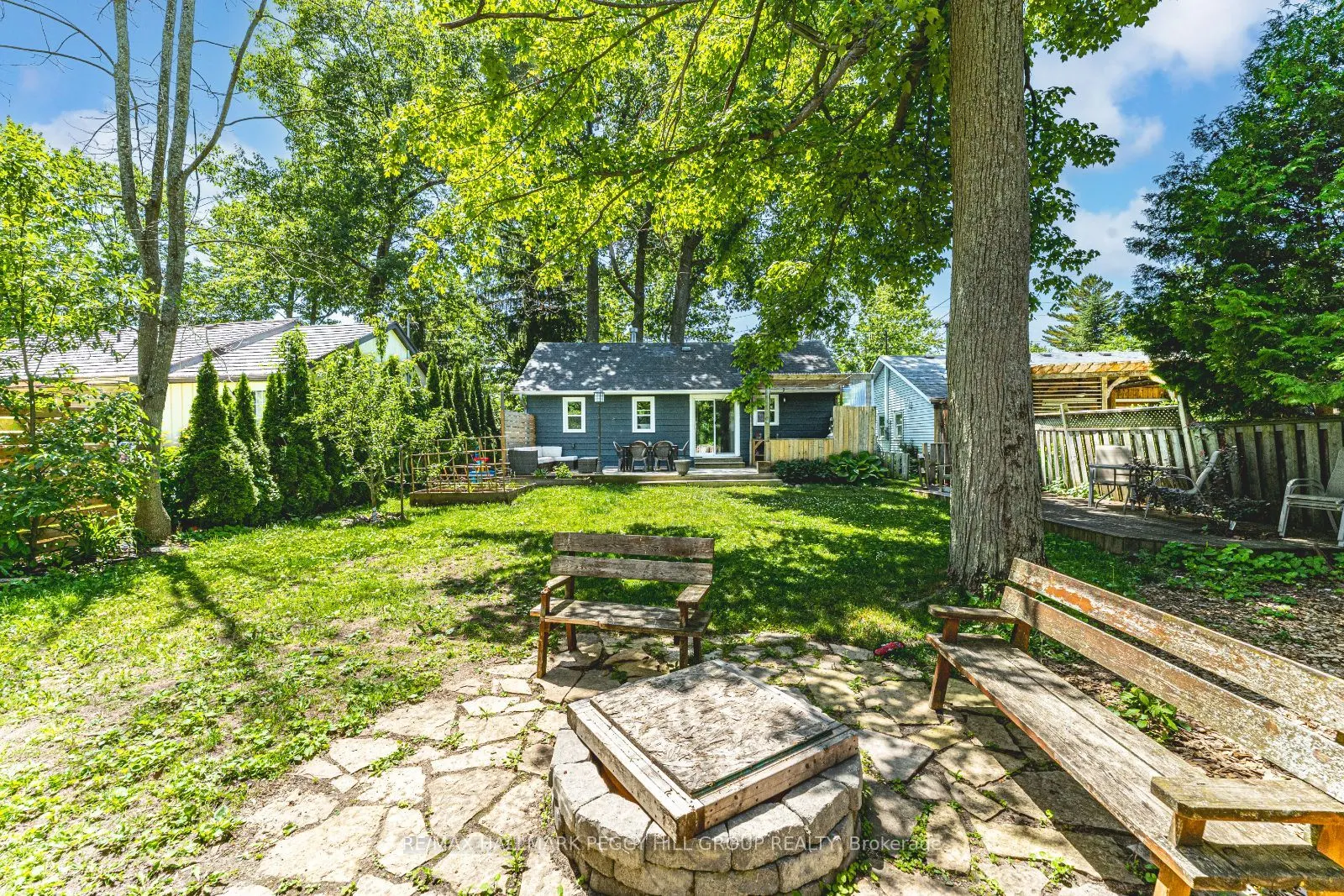 1939 Tiny Beaches Road S