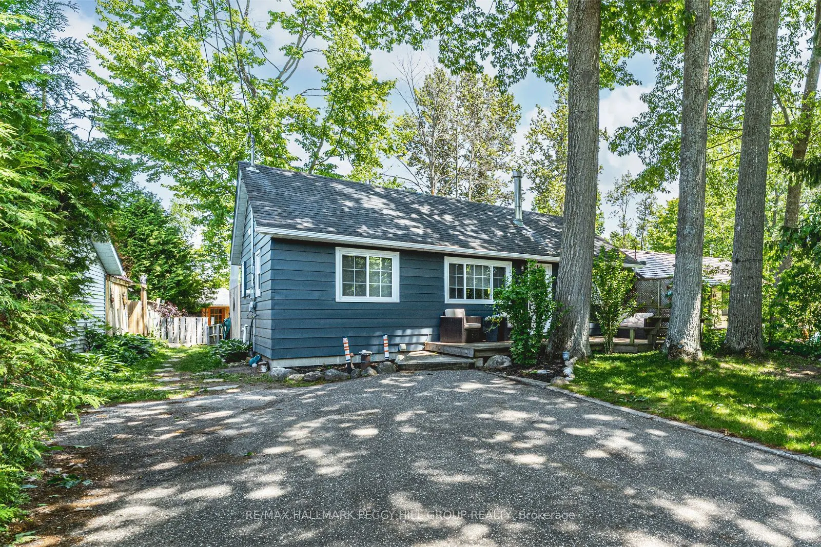 1939 Tiny Beaches Road S