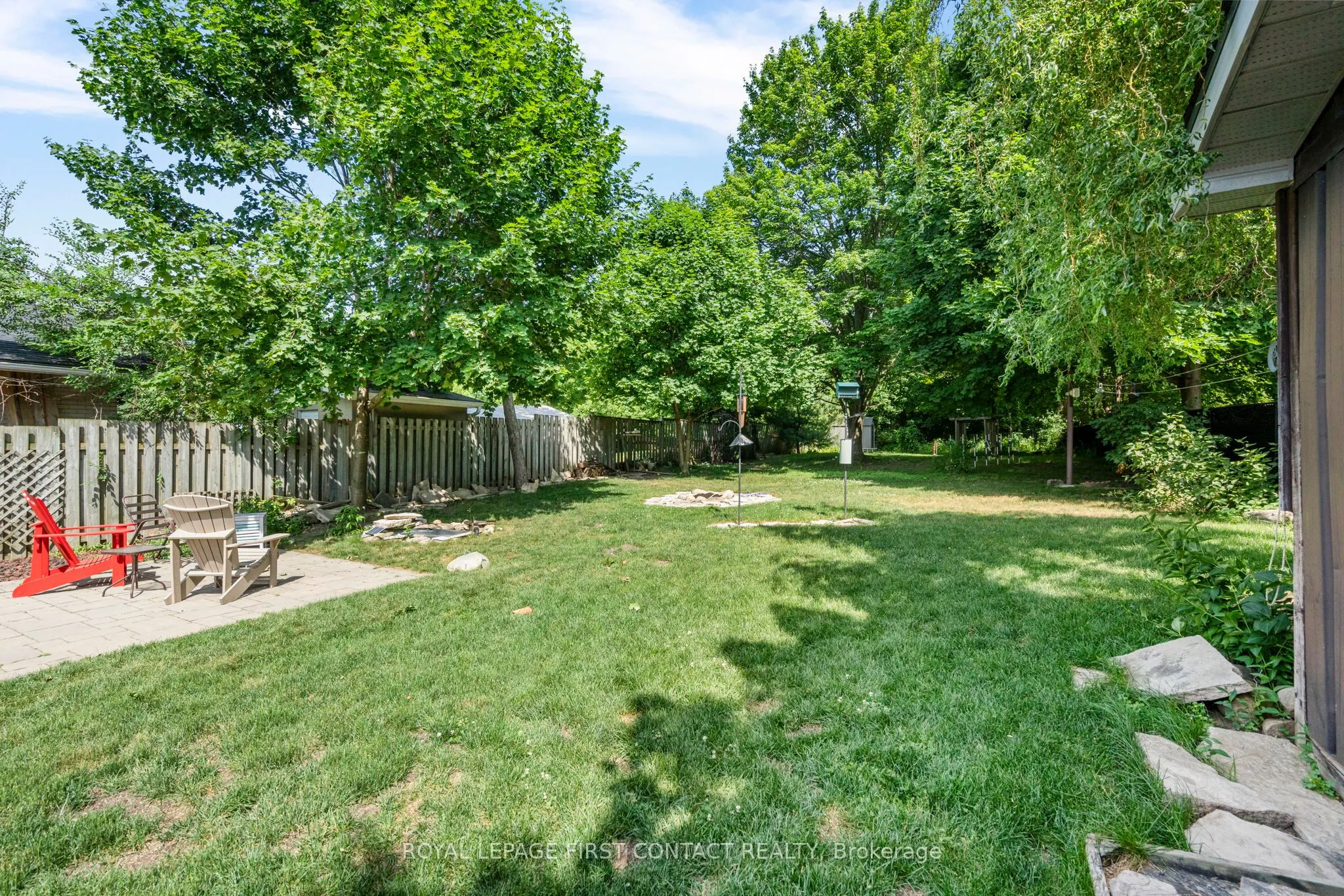 318 Shanty Bay Rd Road